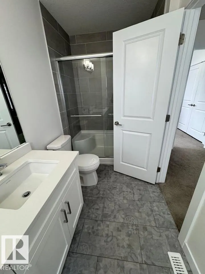 938 Daniels Loop