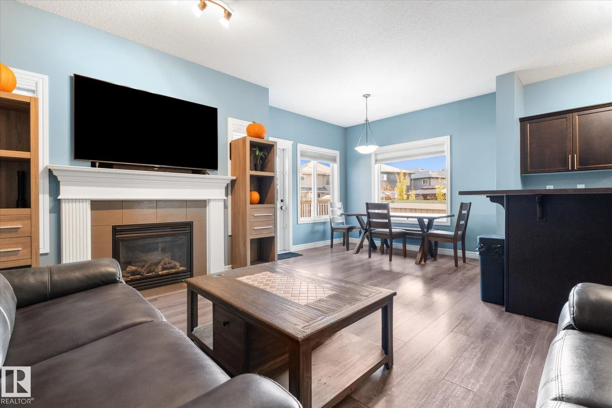20 CARAGANA Way