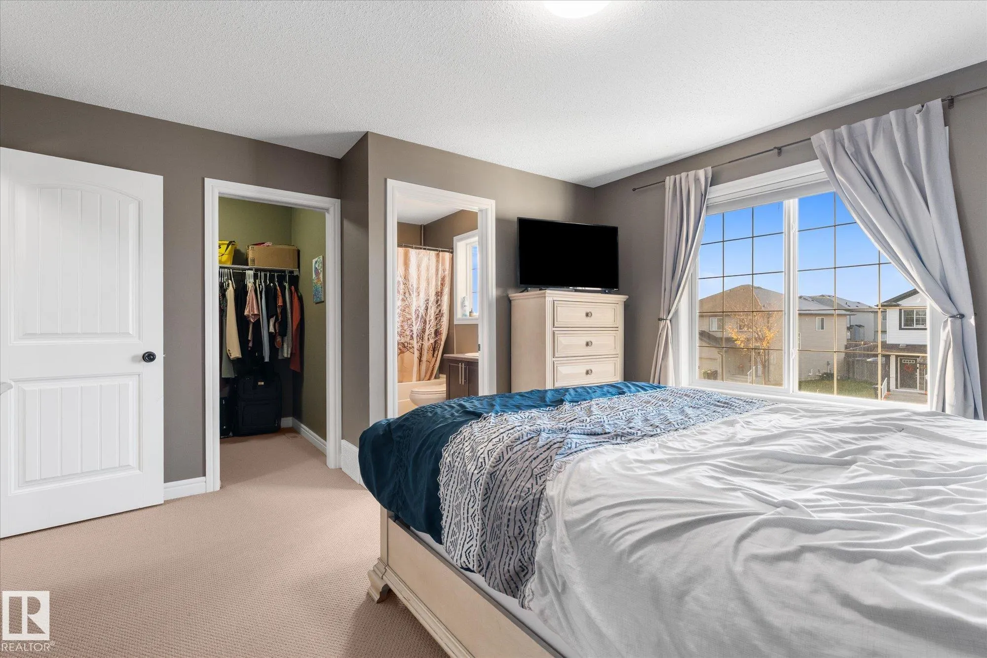 20 CARAGANA Way