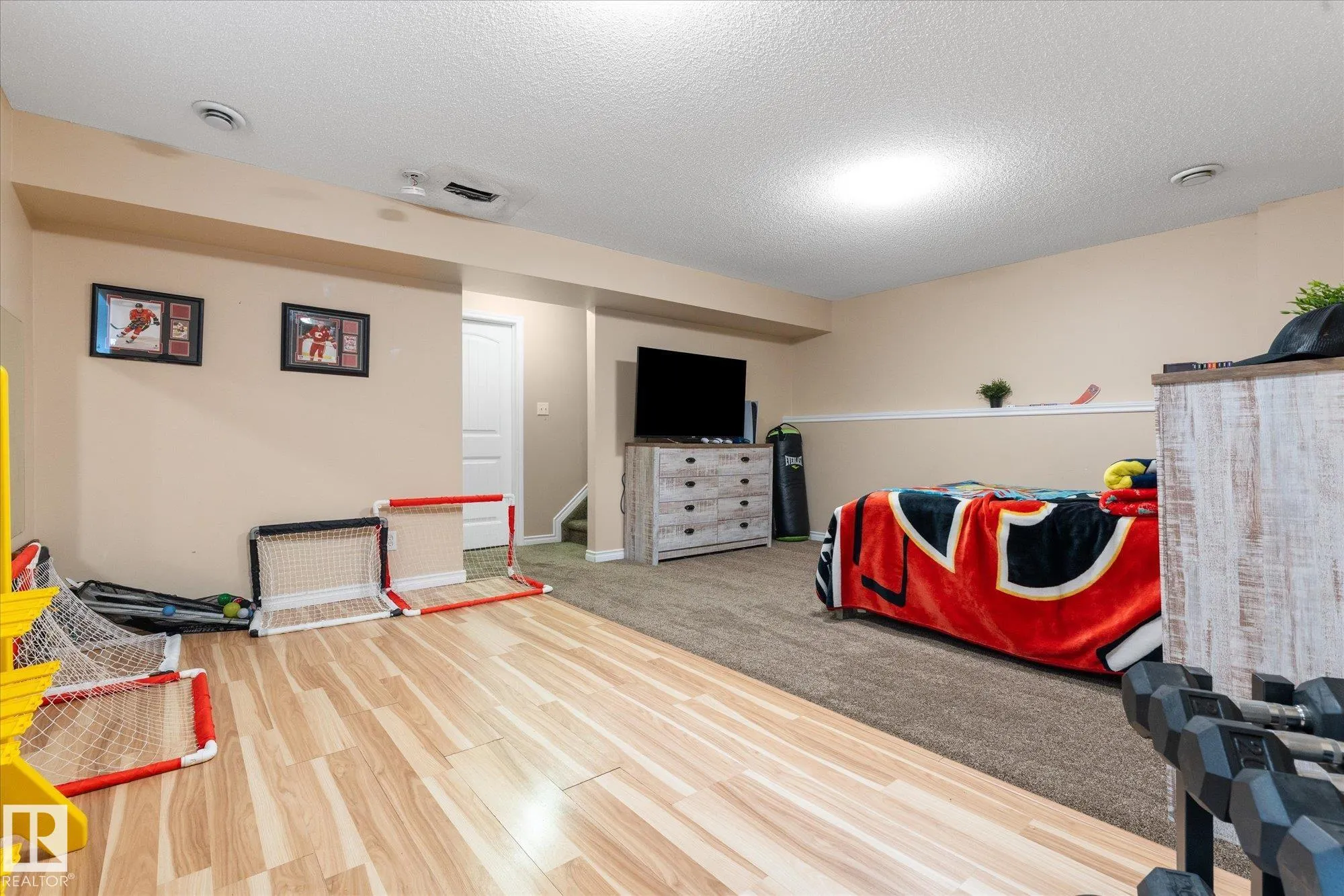 20 CARAGANA Way