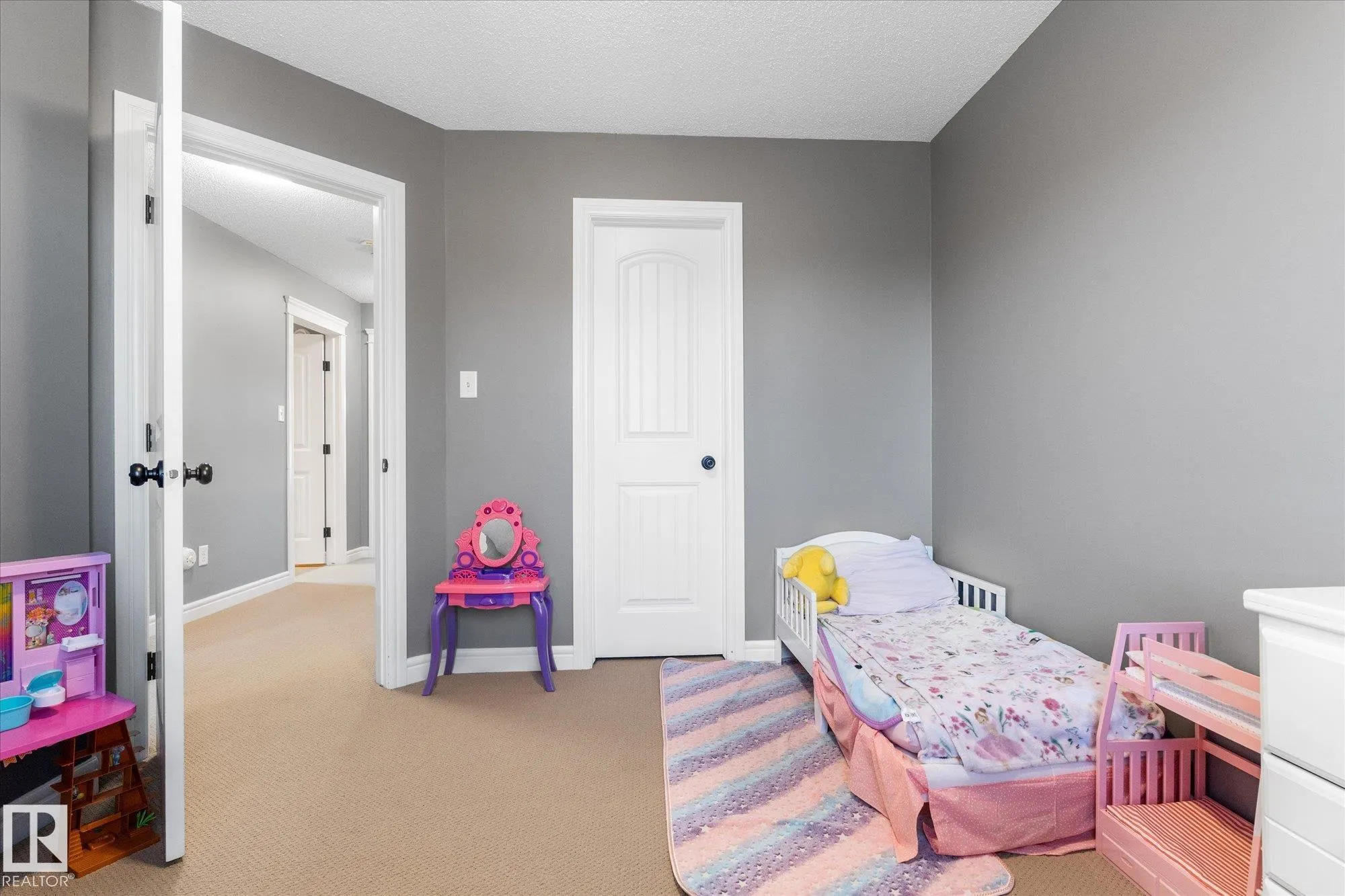 20 CARAGANA Way