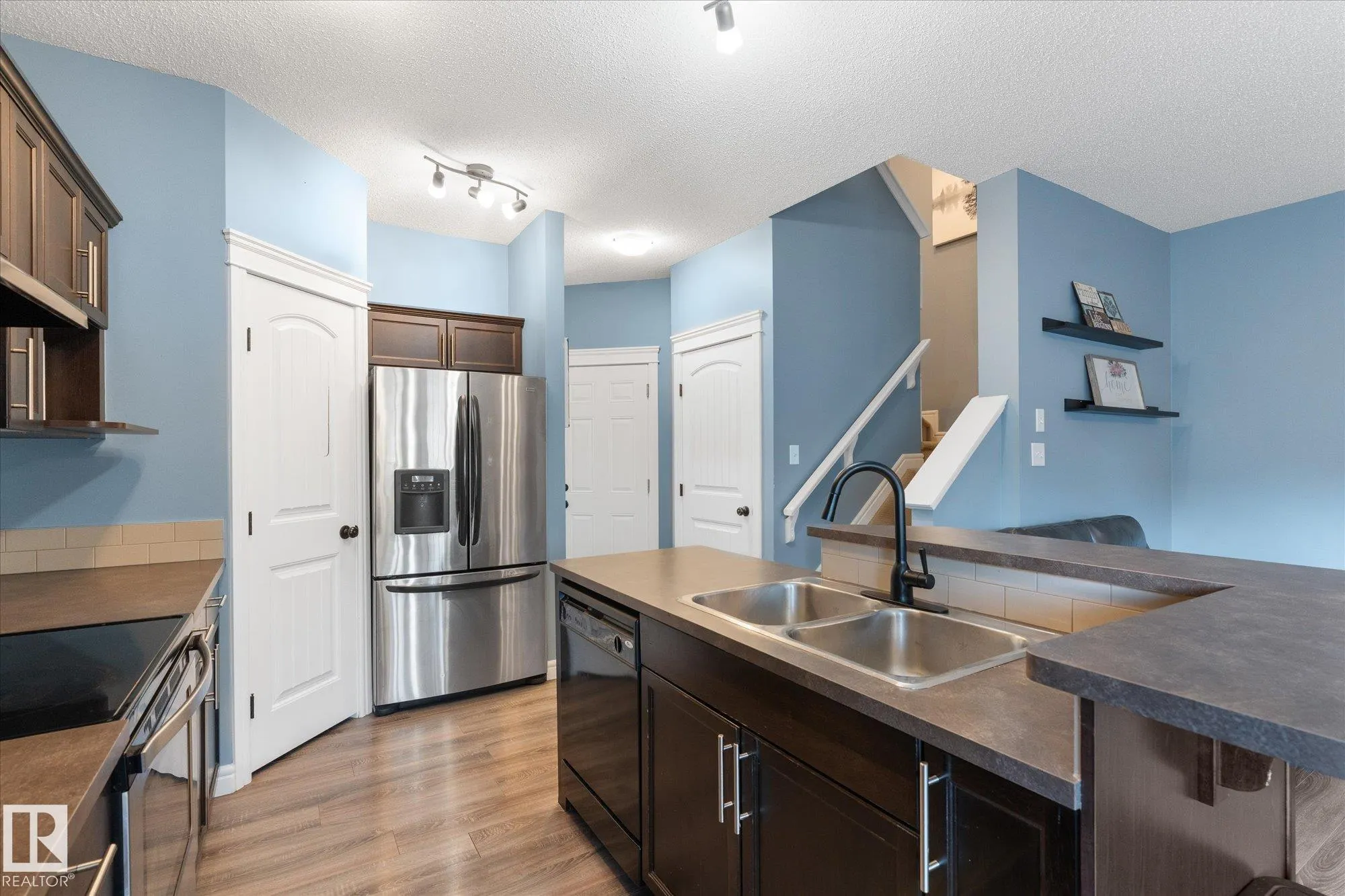 20 CARAGANA Way