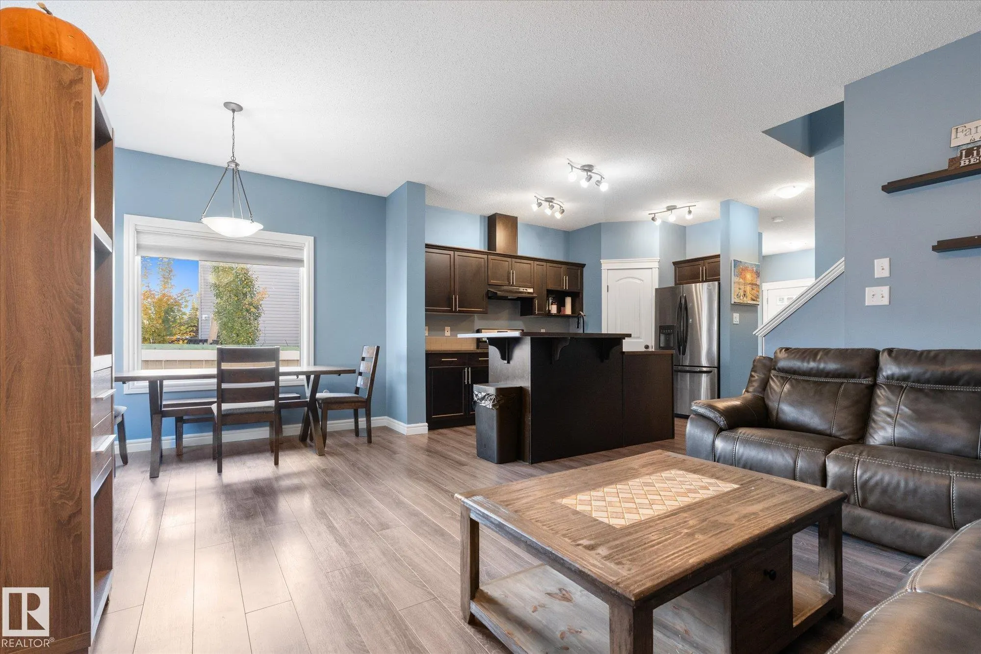 20 CARAGANA Way
