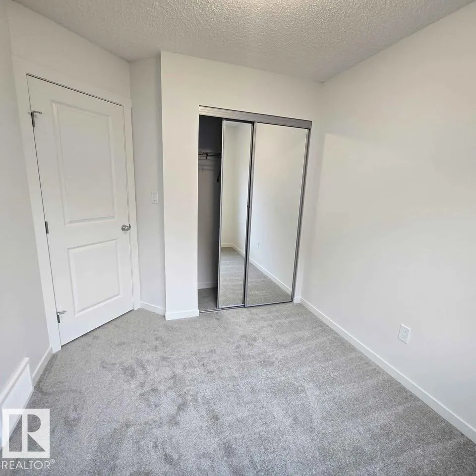 1530 Tamarack Blvd NW