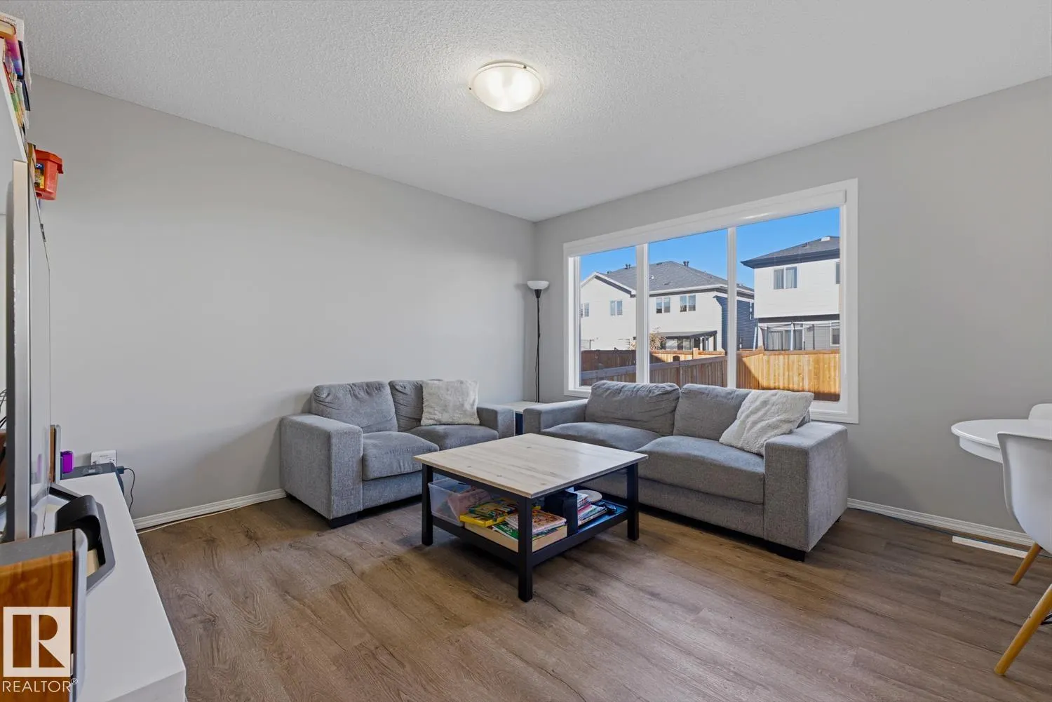 9324 COOPER Bend