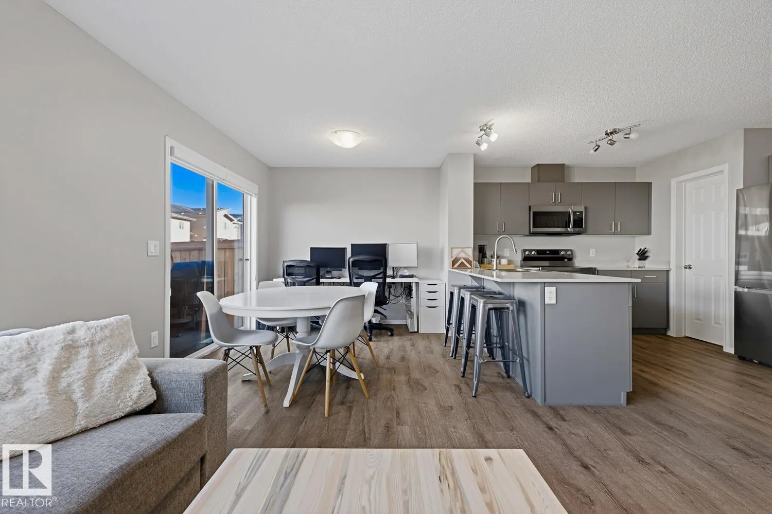 9324 COOPER Bend