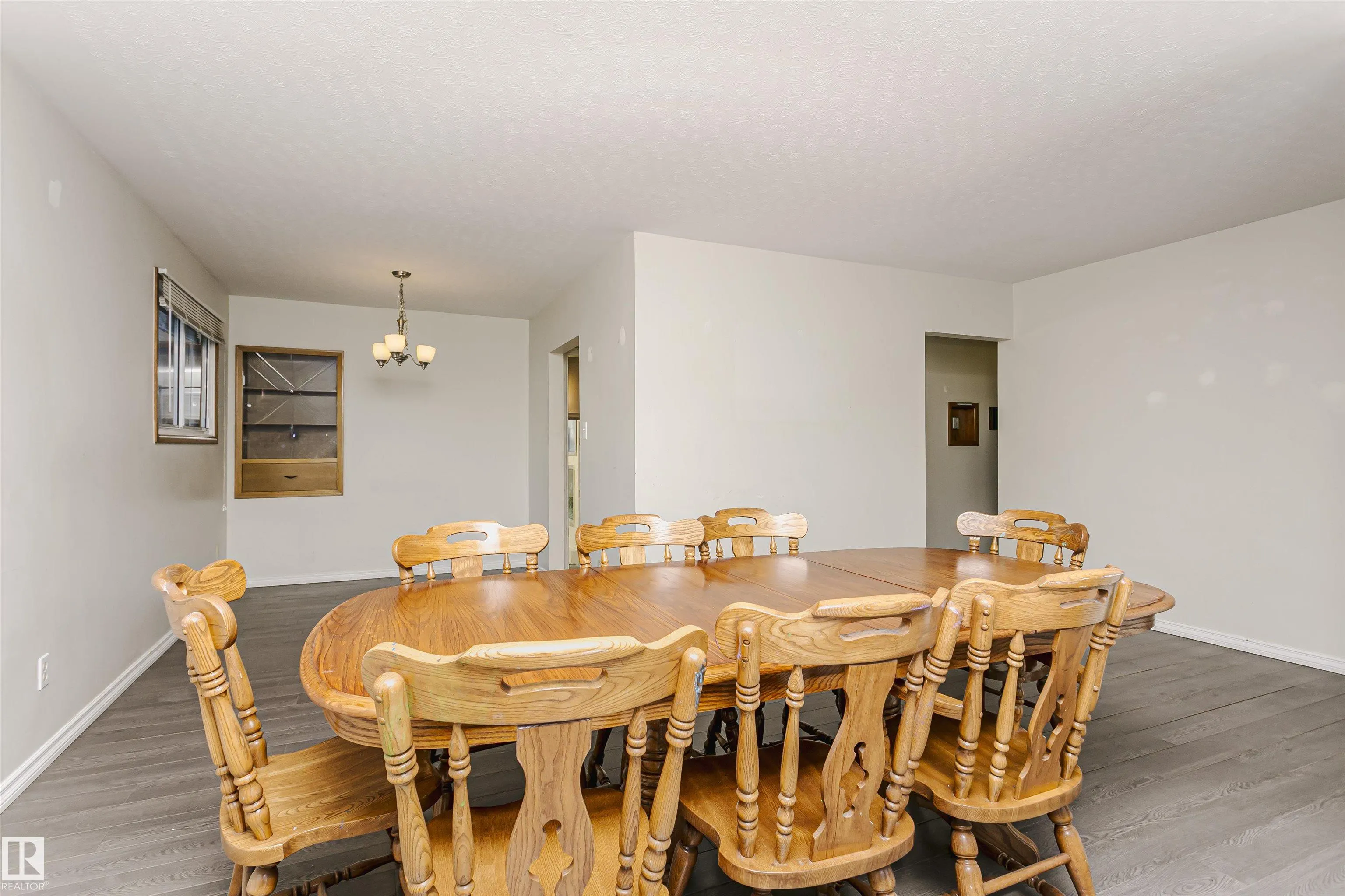 7 SHERIDAN Drive