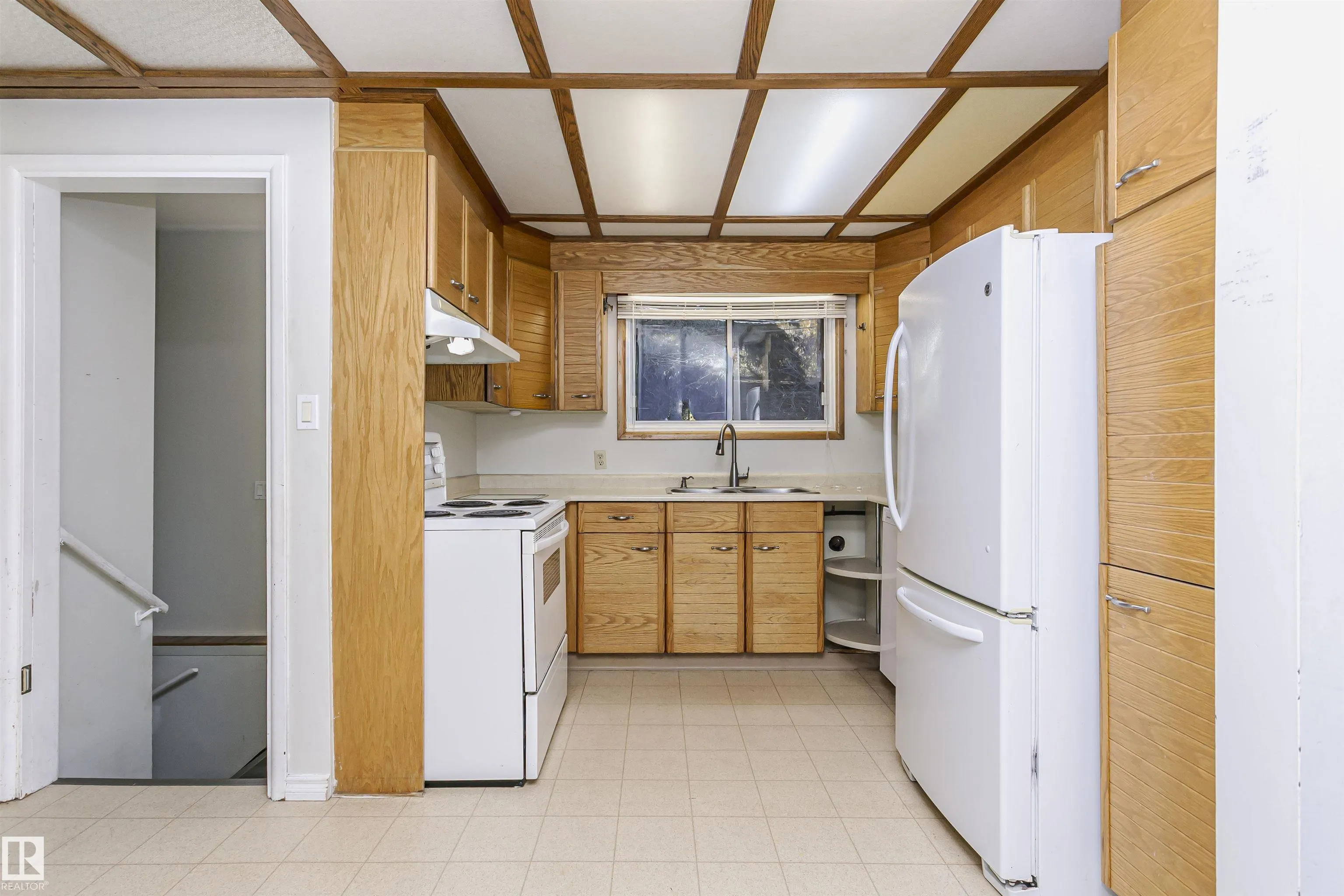 7 SHERIDAN Drive