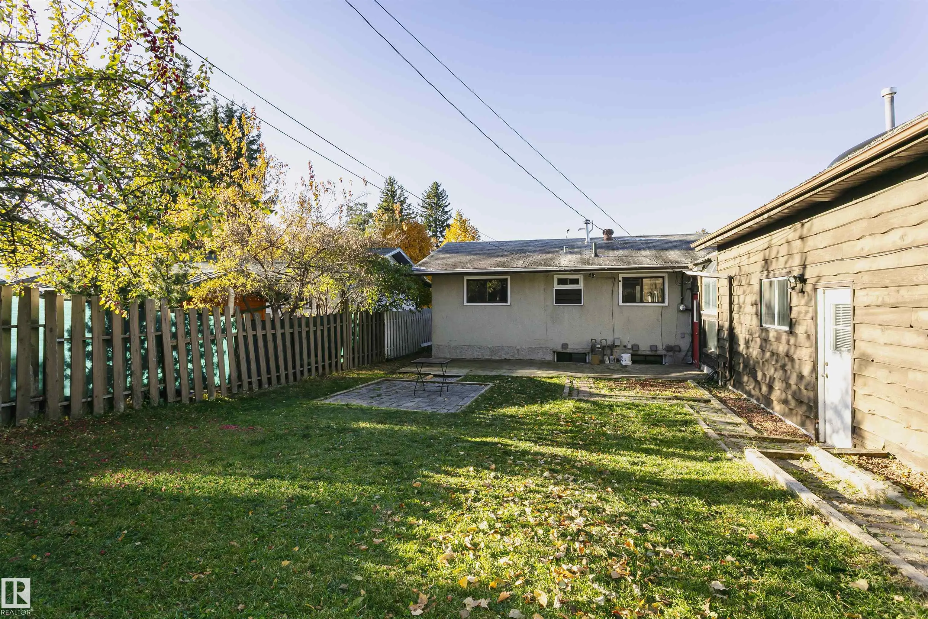 7 SHERIDAN Drive