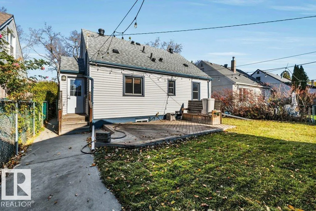 7747 79 Avenue