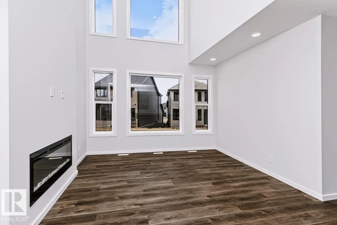 46 Chartres Close