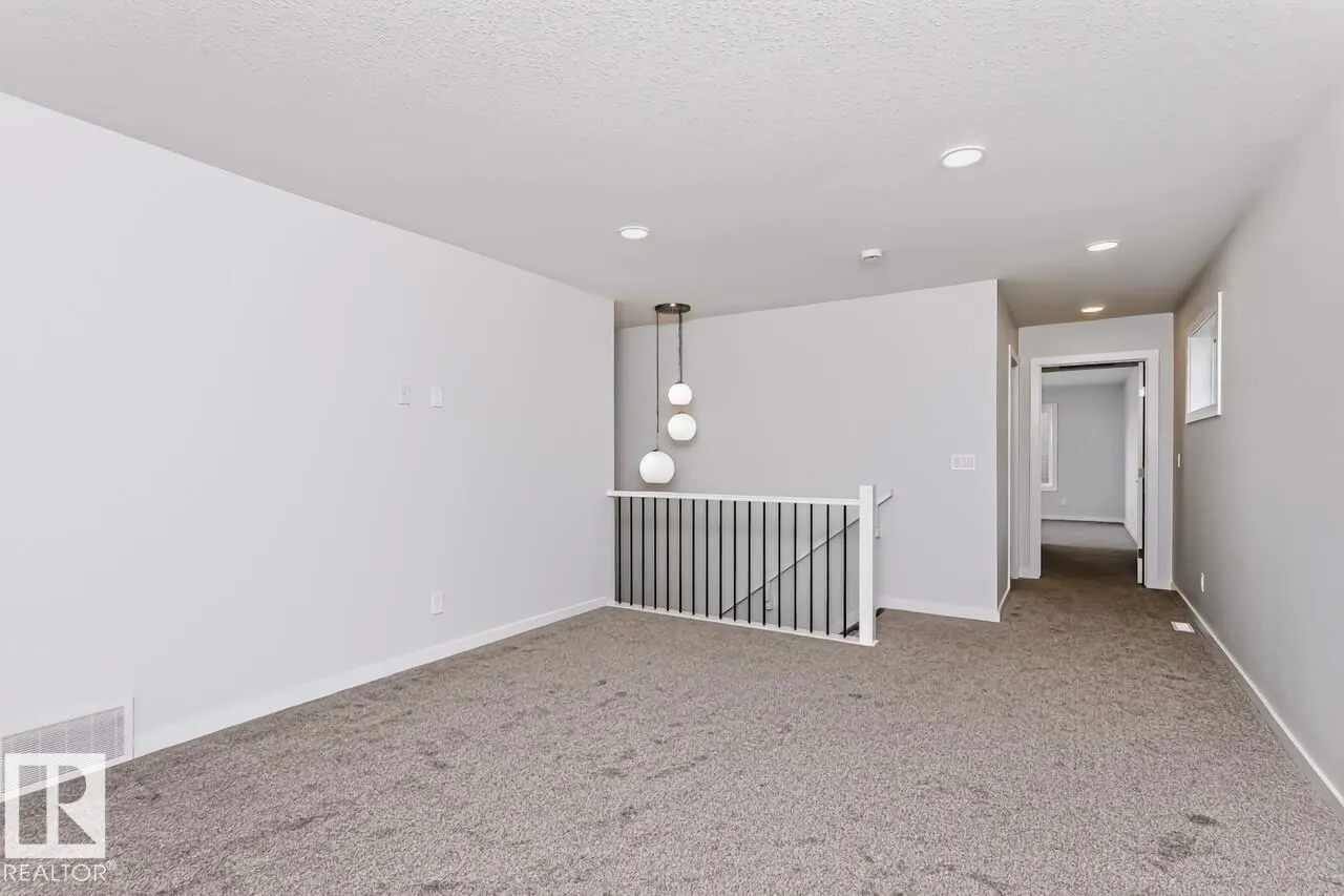 46 Chartres Close