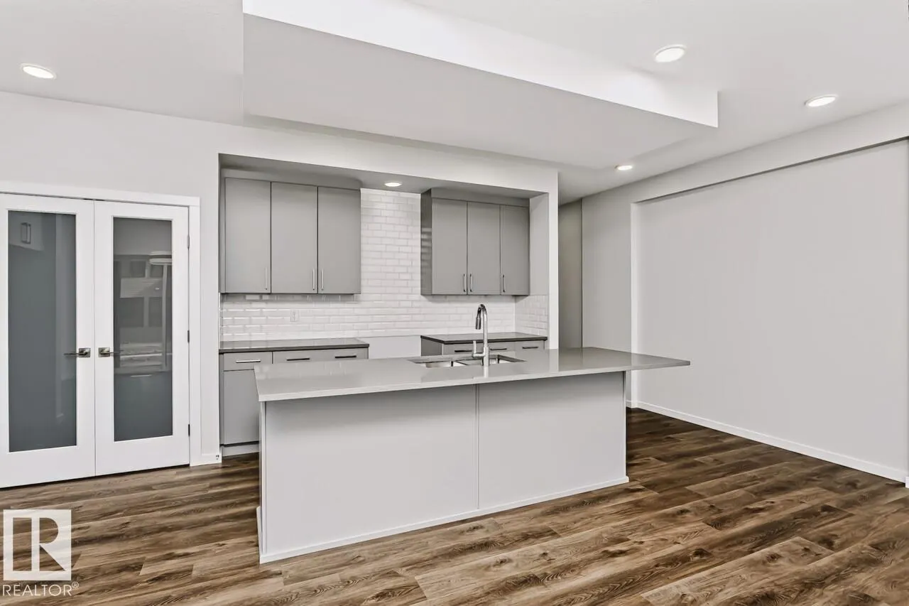 46 Chartres Close