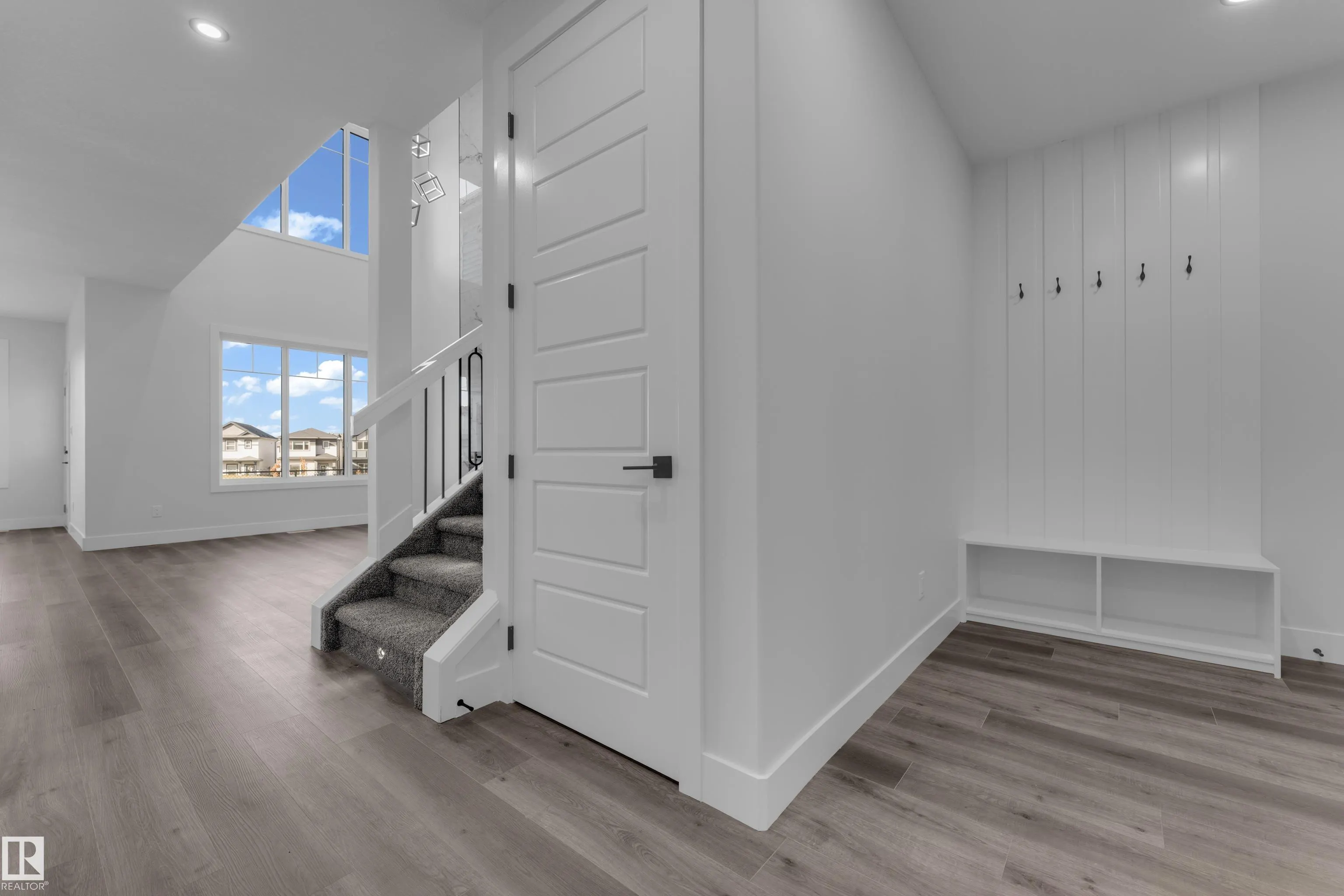 4319 36 ST