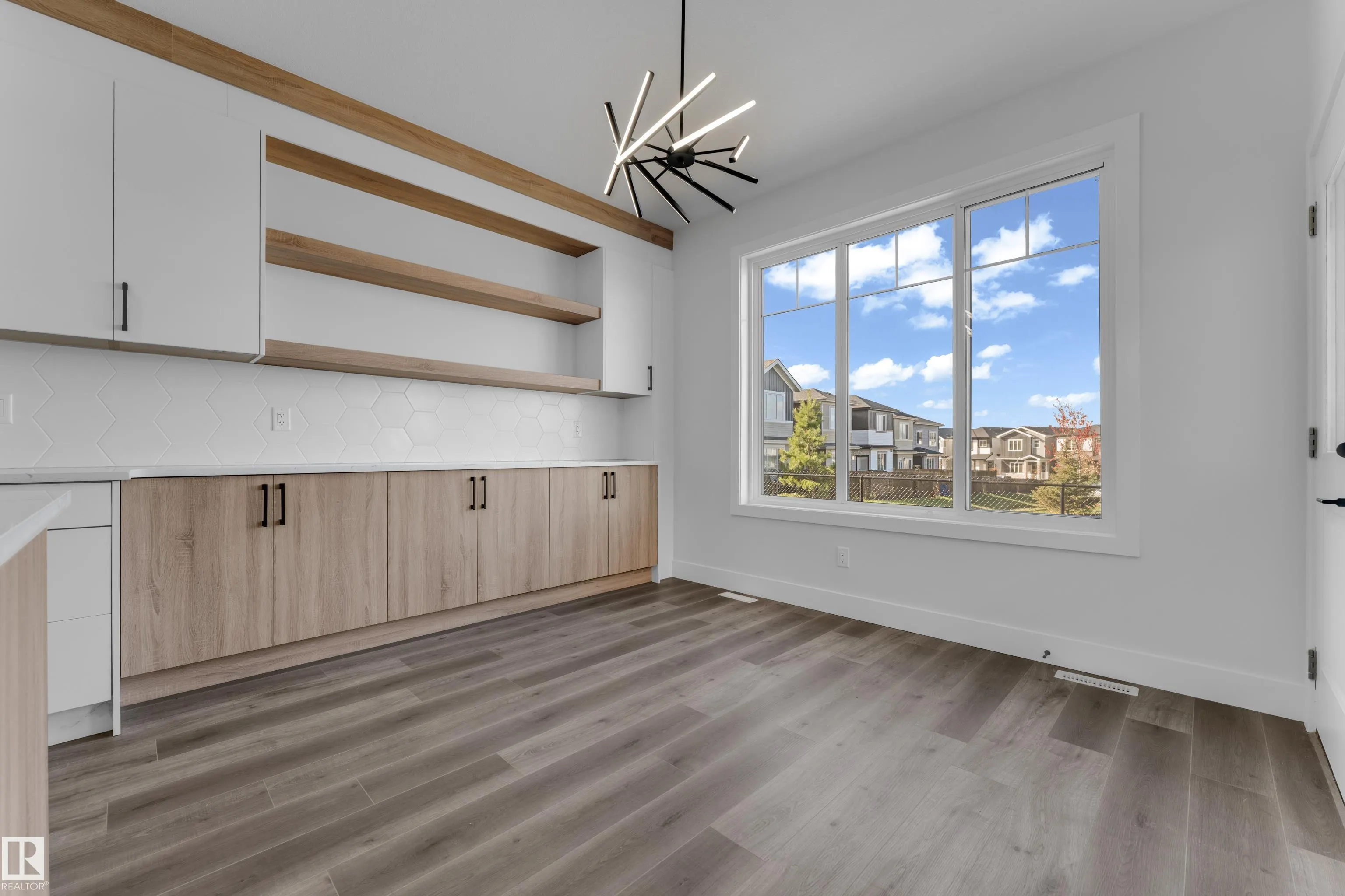 4319 36 ST