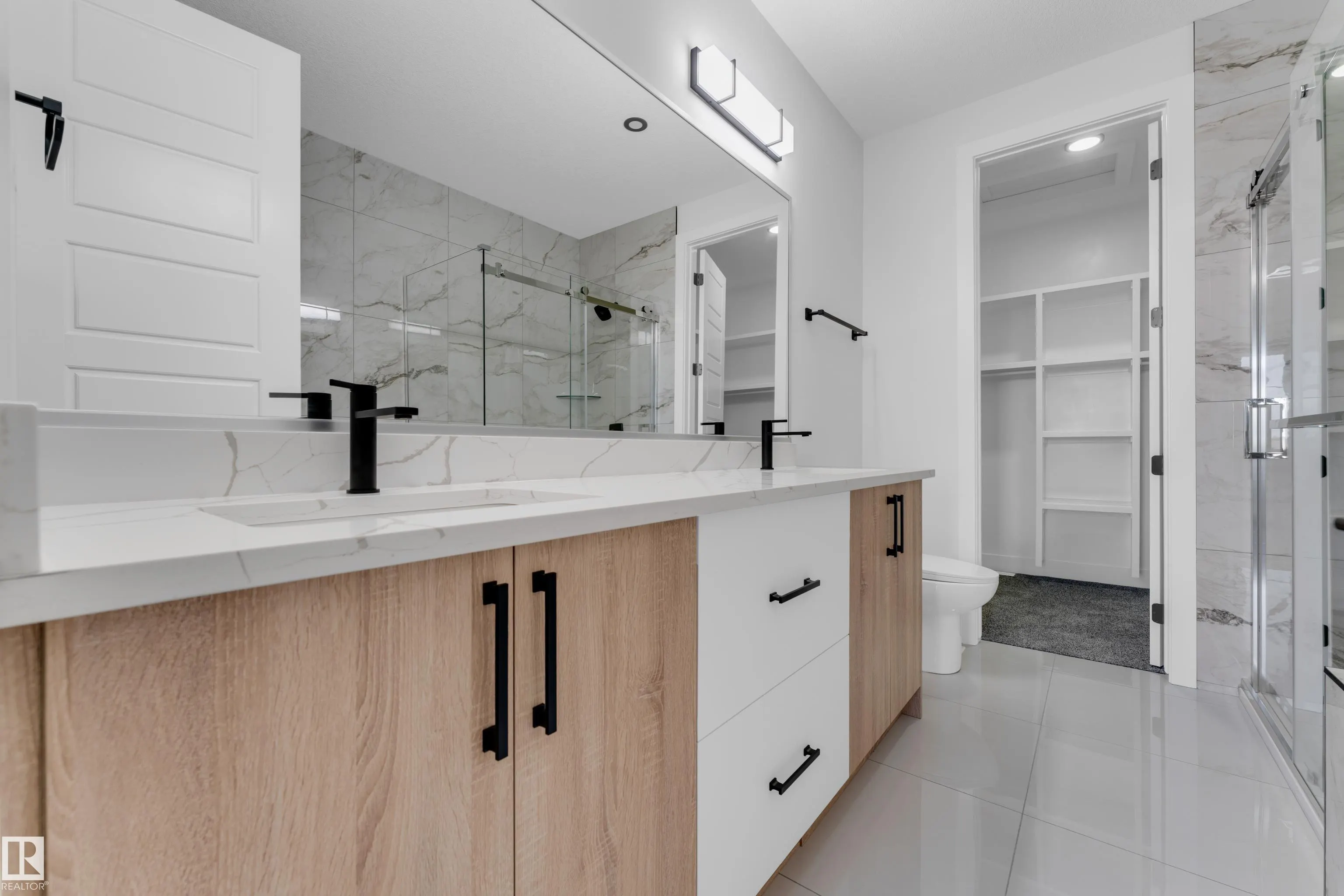 4319 36 ST