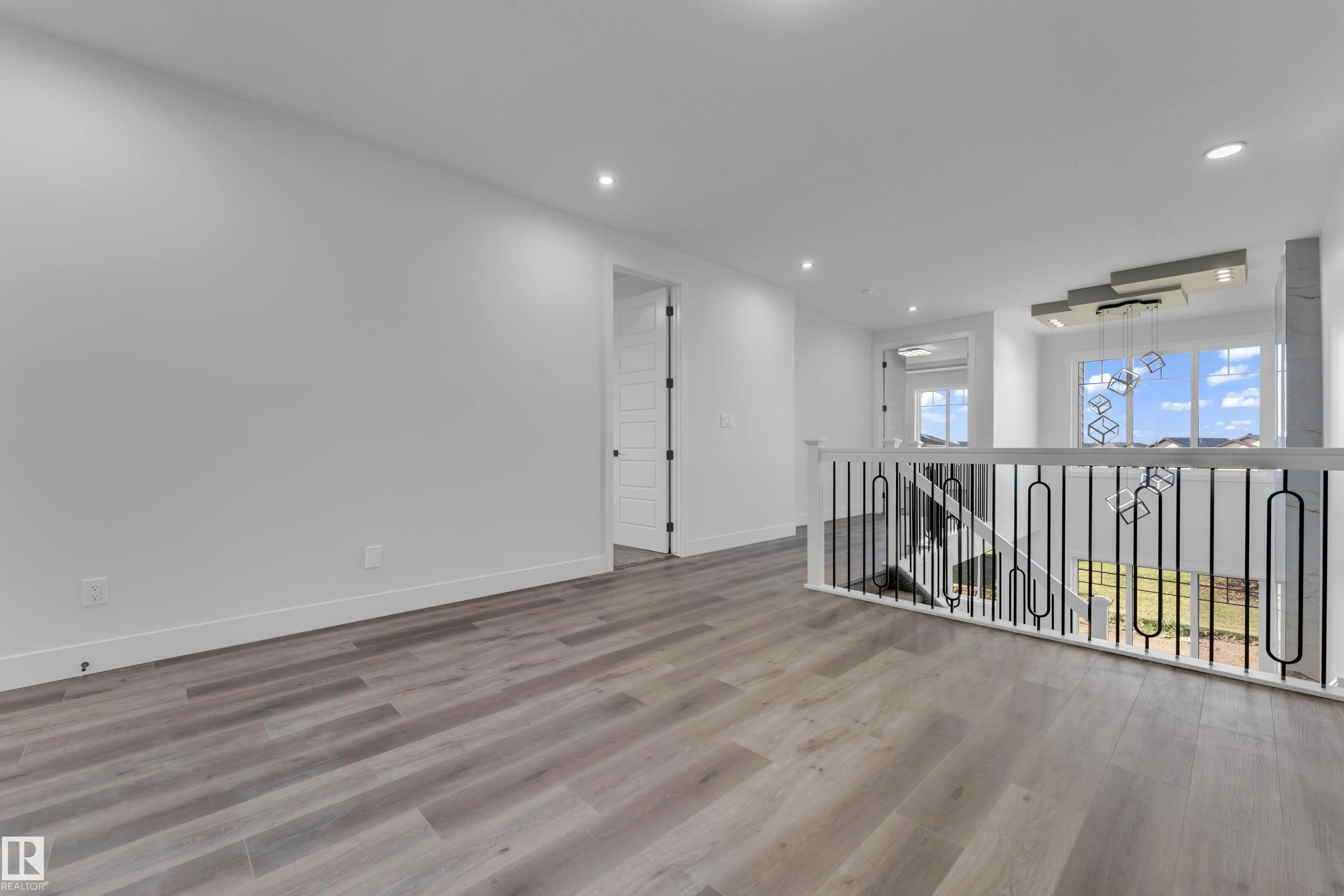 4319 36 ST