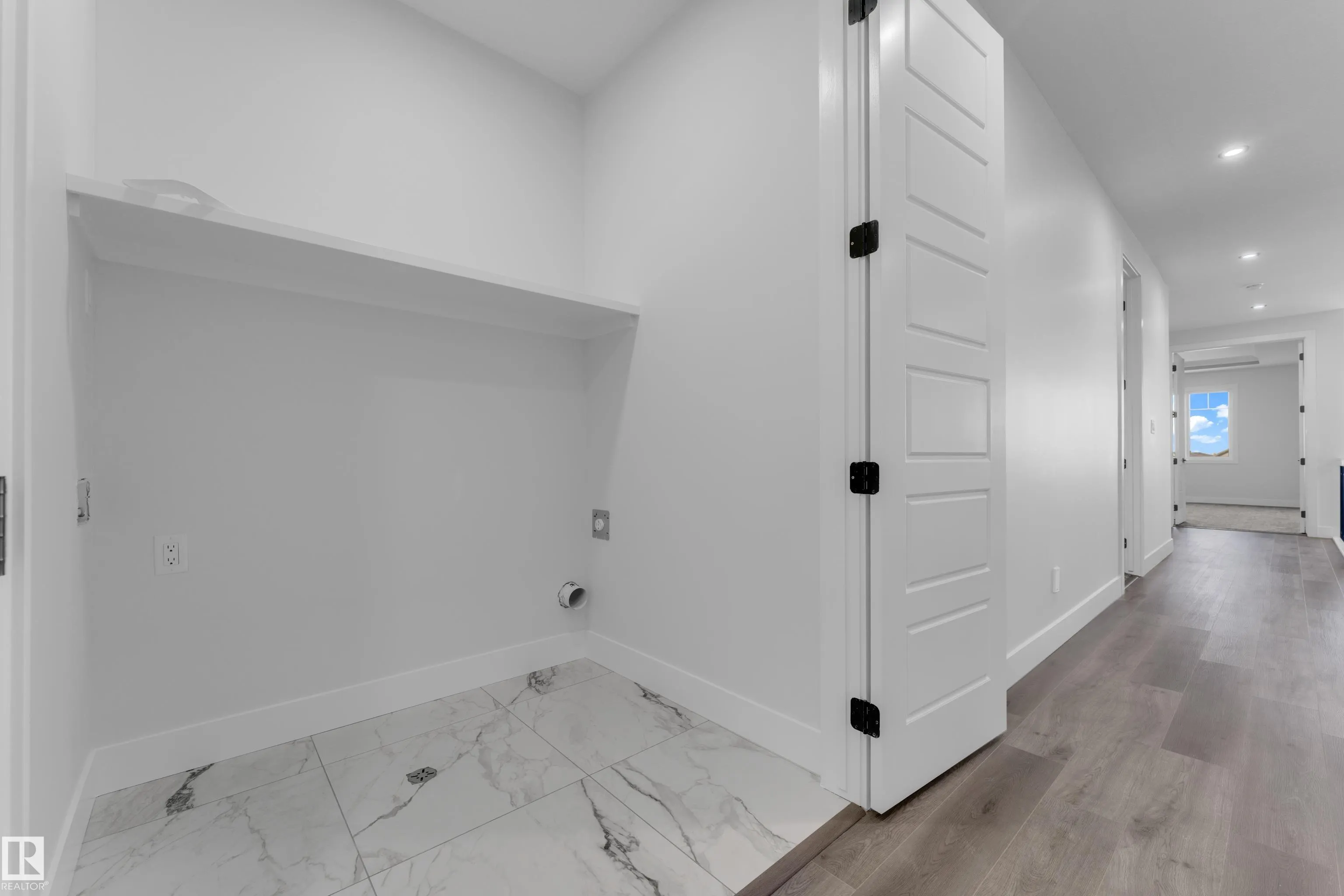 4319 36 ST