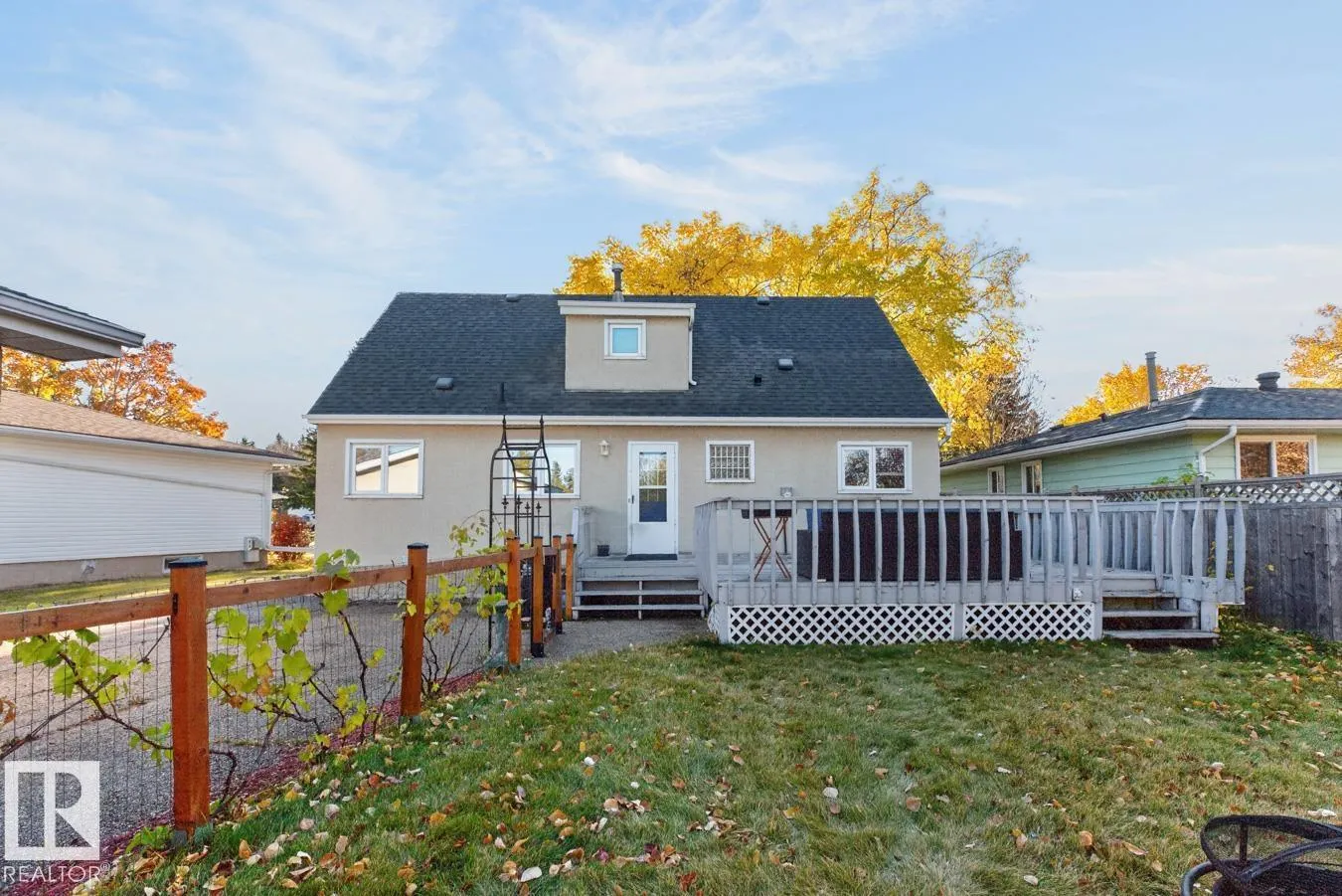 43 MORELAND Crescent