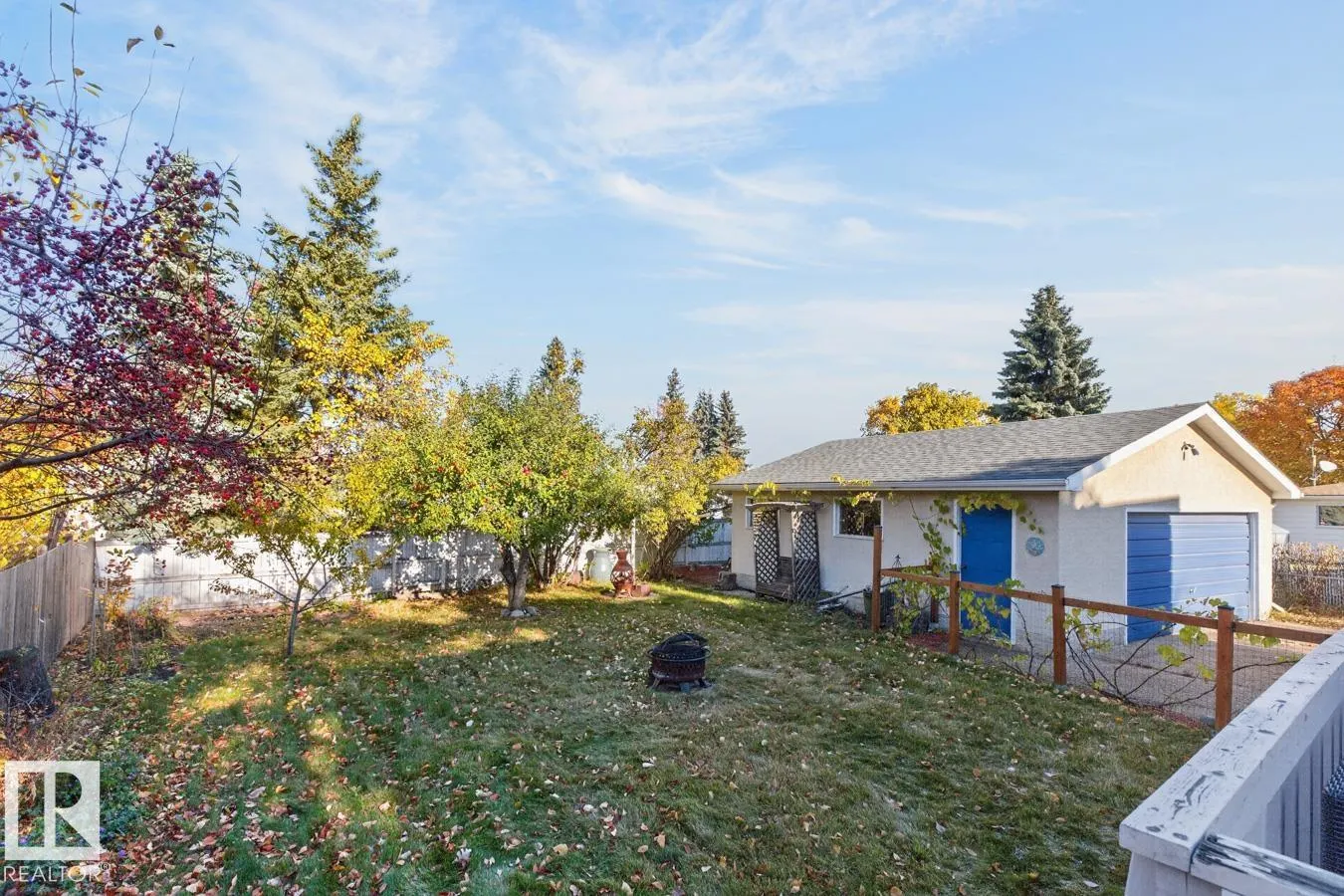 43 MORELAND Crescent