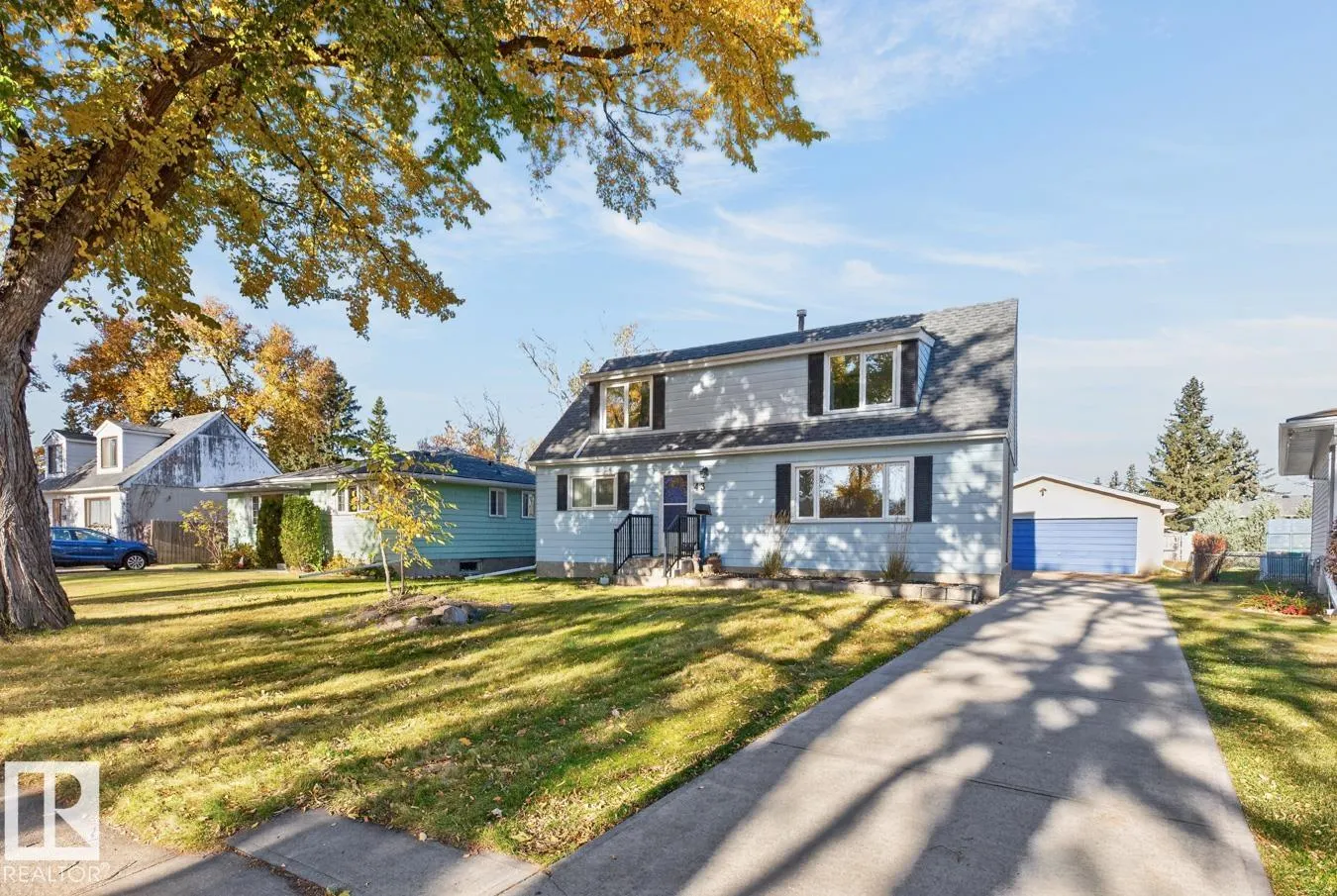43 MORELAND Crescent