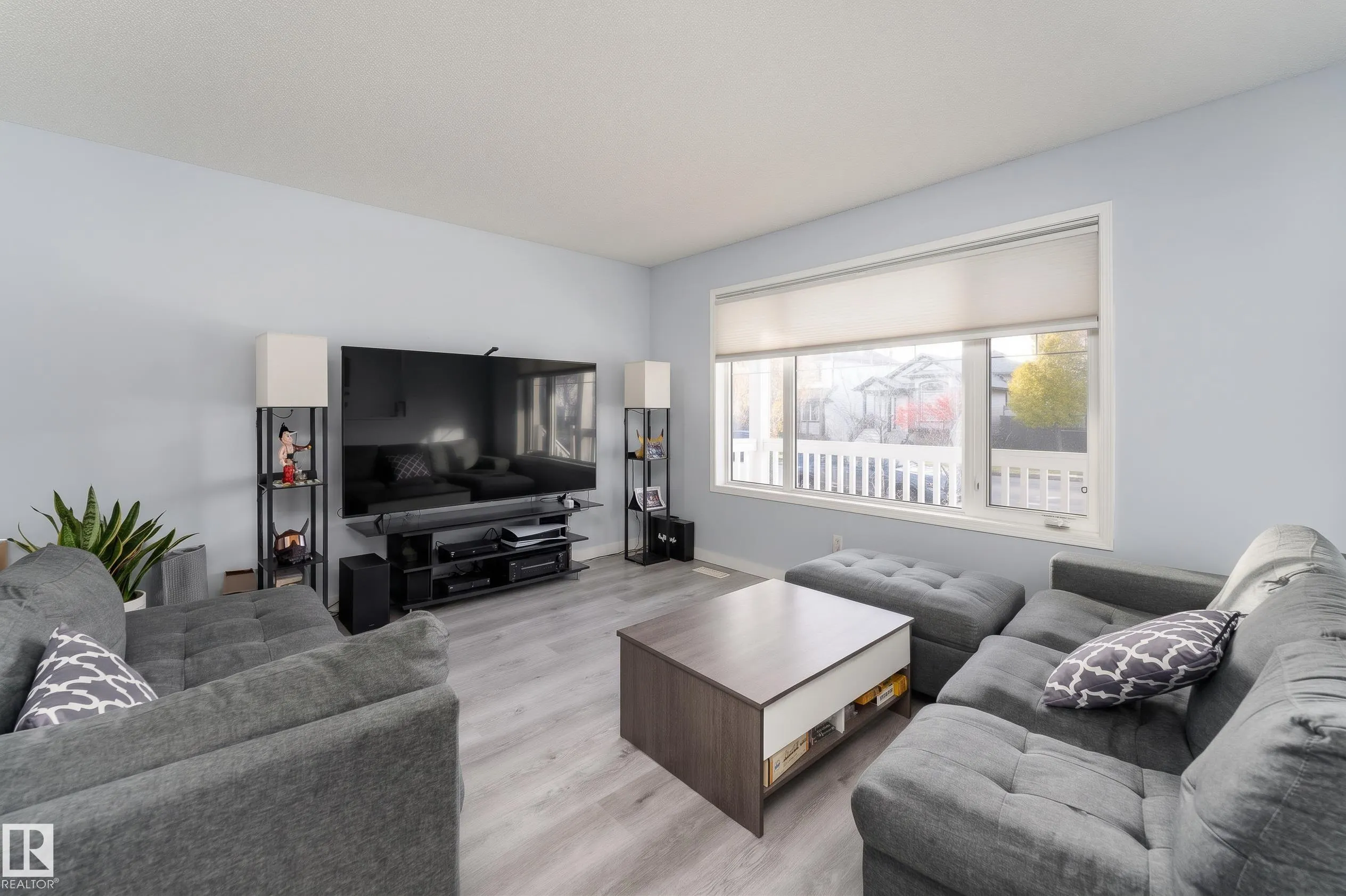 112 BRINTNELL Boulevard
