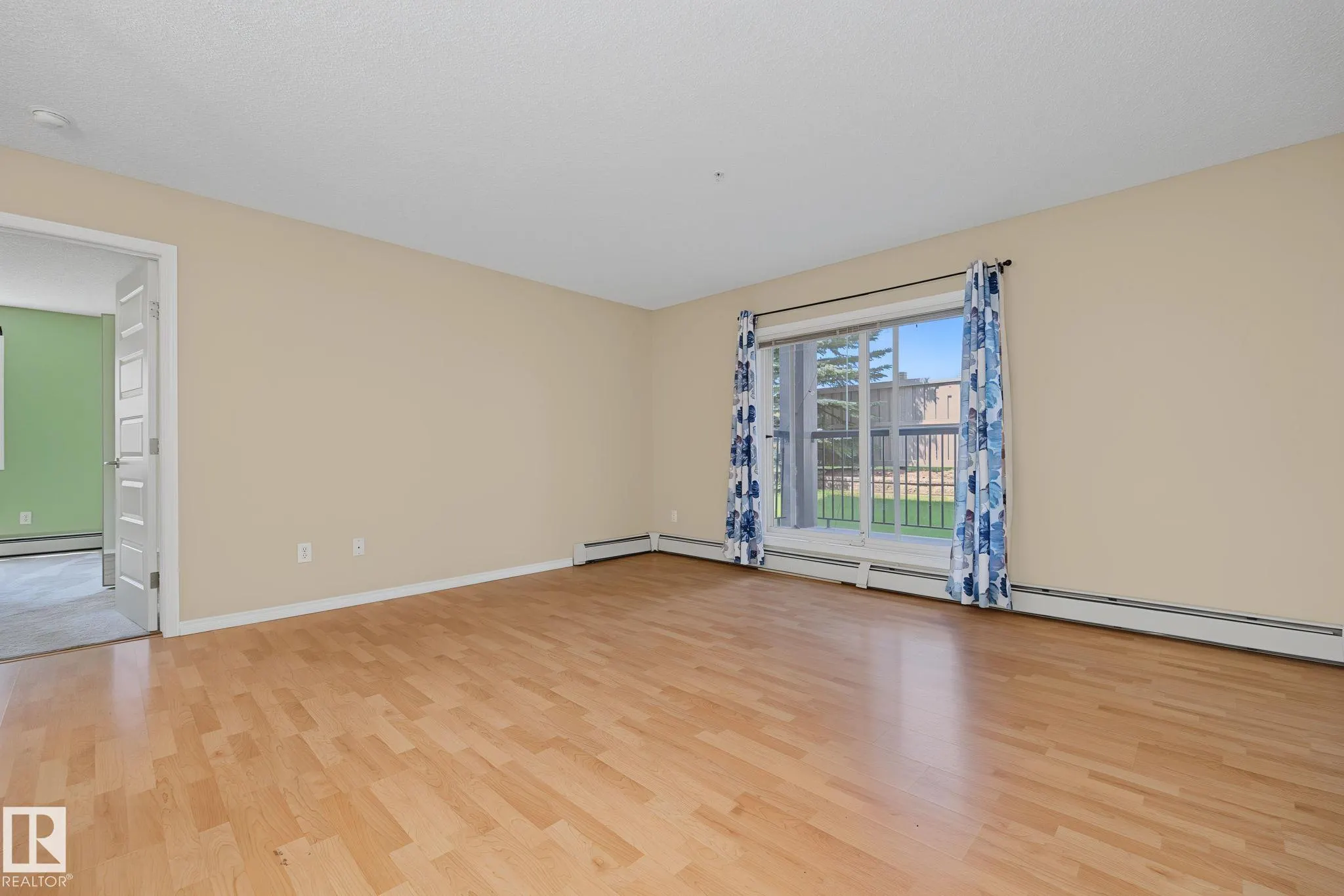 646 MCALLISTER Loop