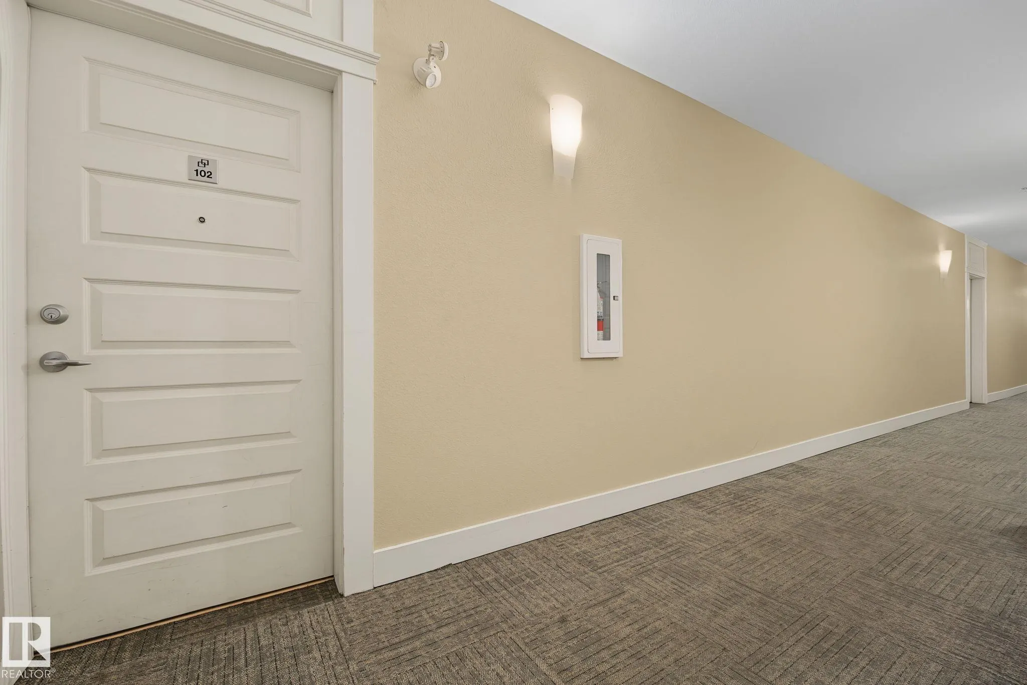 646 MCALLISTER Loop