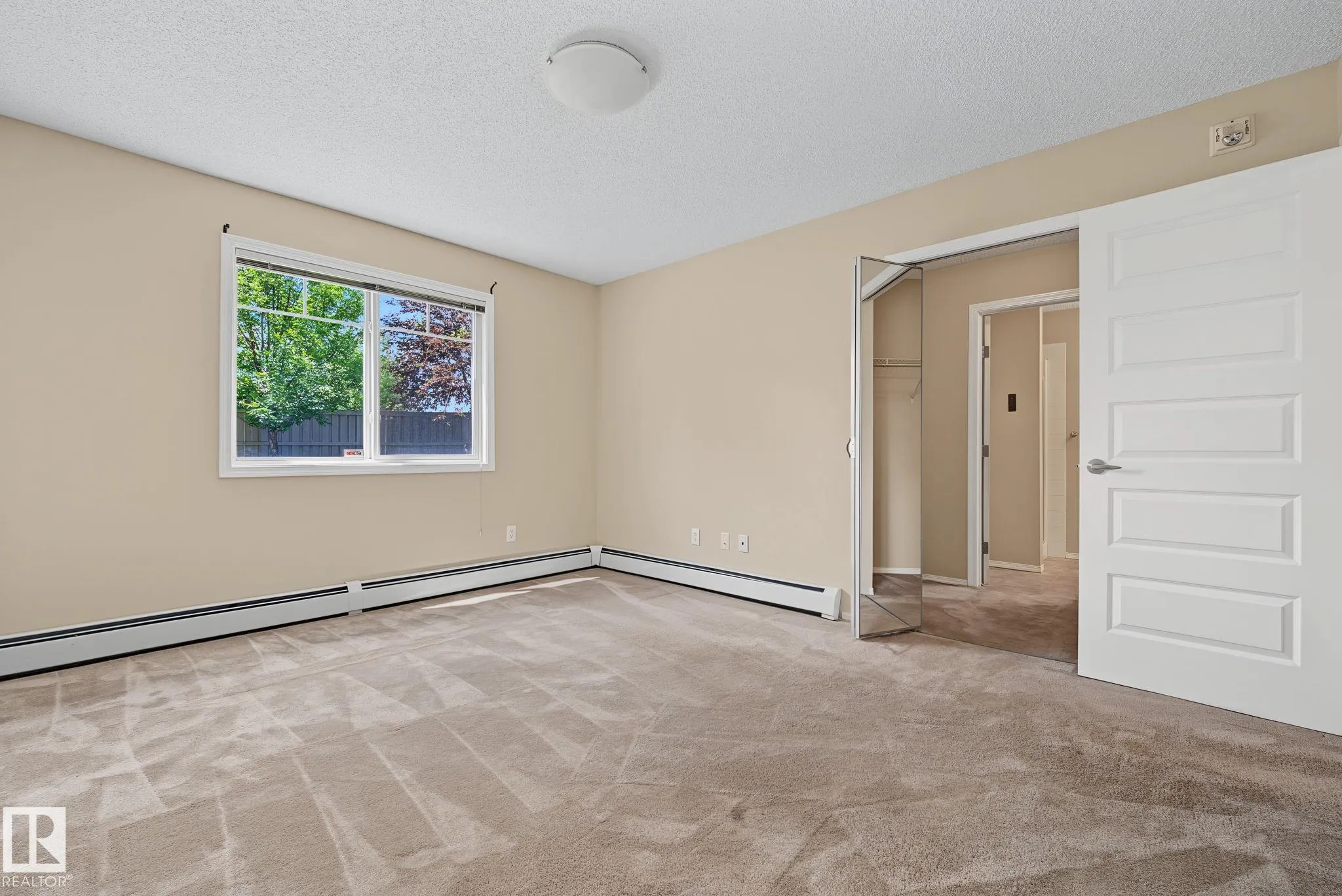 646 MCALLISTER Loop