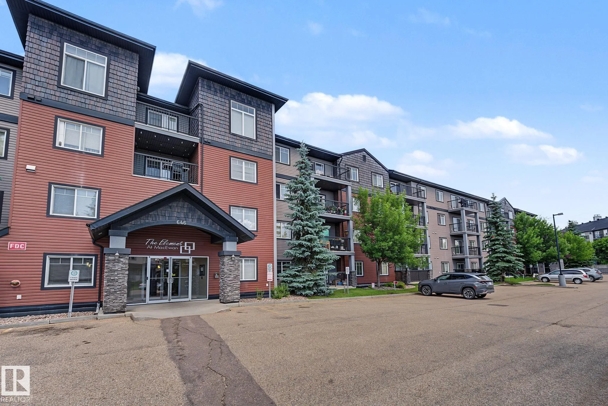 646 MCALLISTER Loop