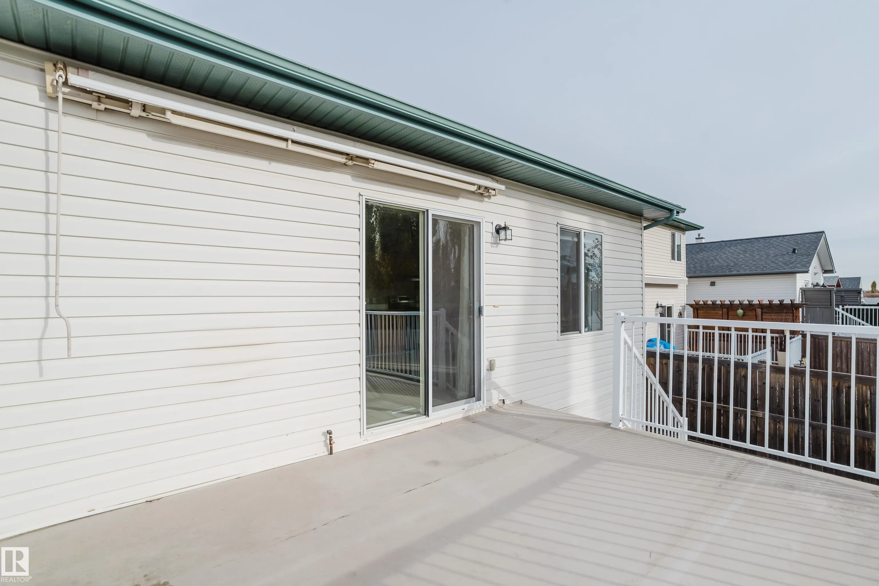 75 LANDSDOWNE Drive