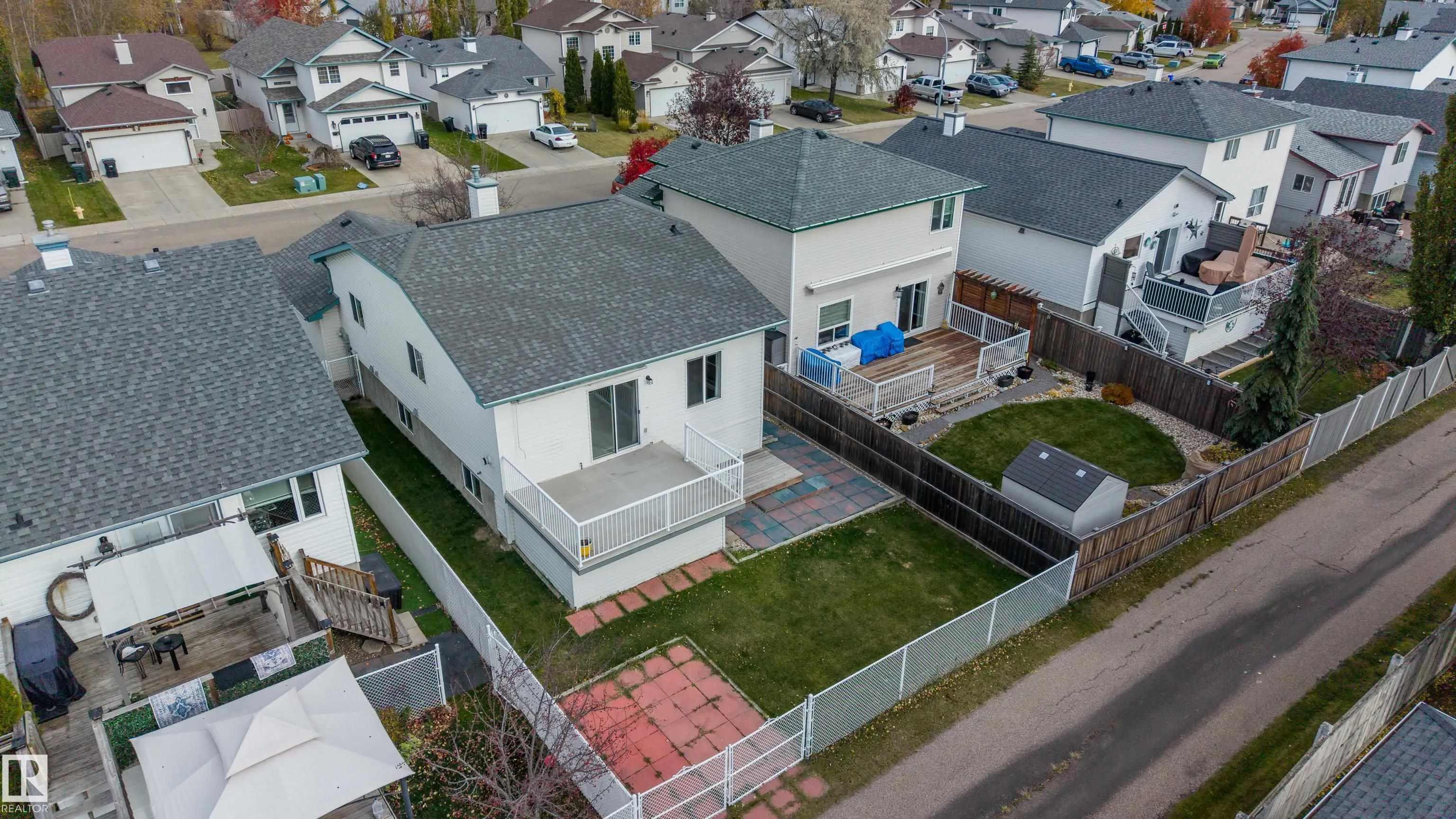 75 LANDSDOWNE Drive
