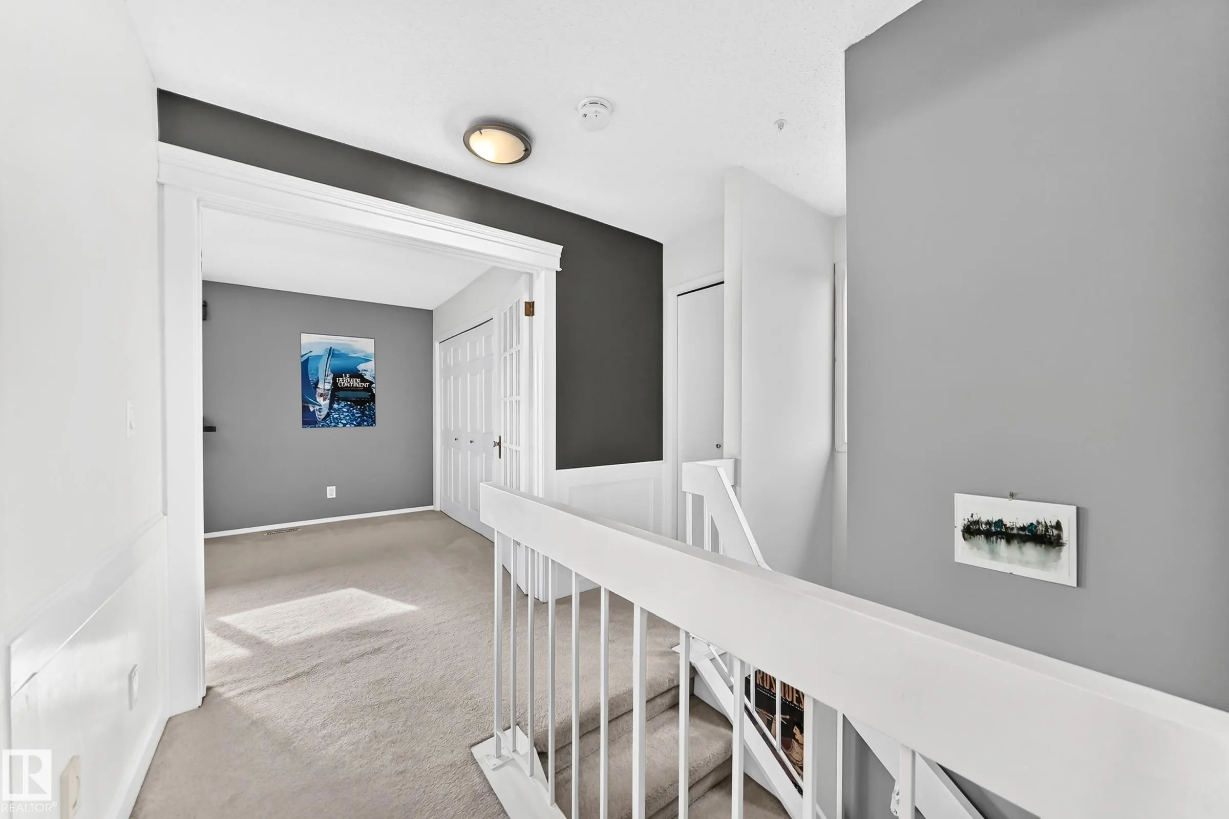 53 GLAEWYN Estates