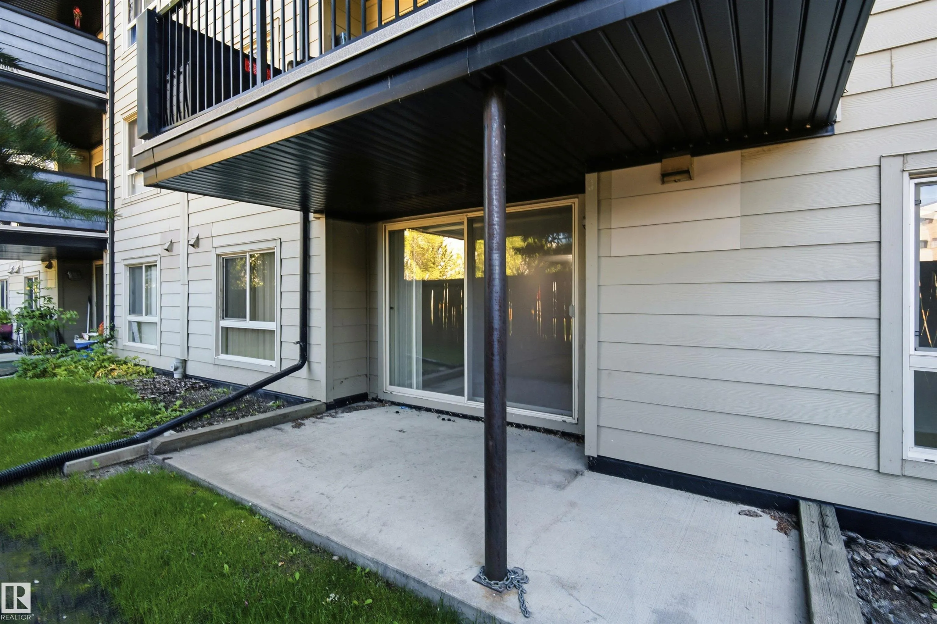 17011 67 Avenue