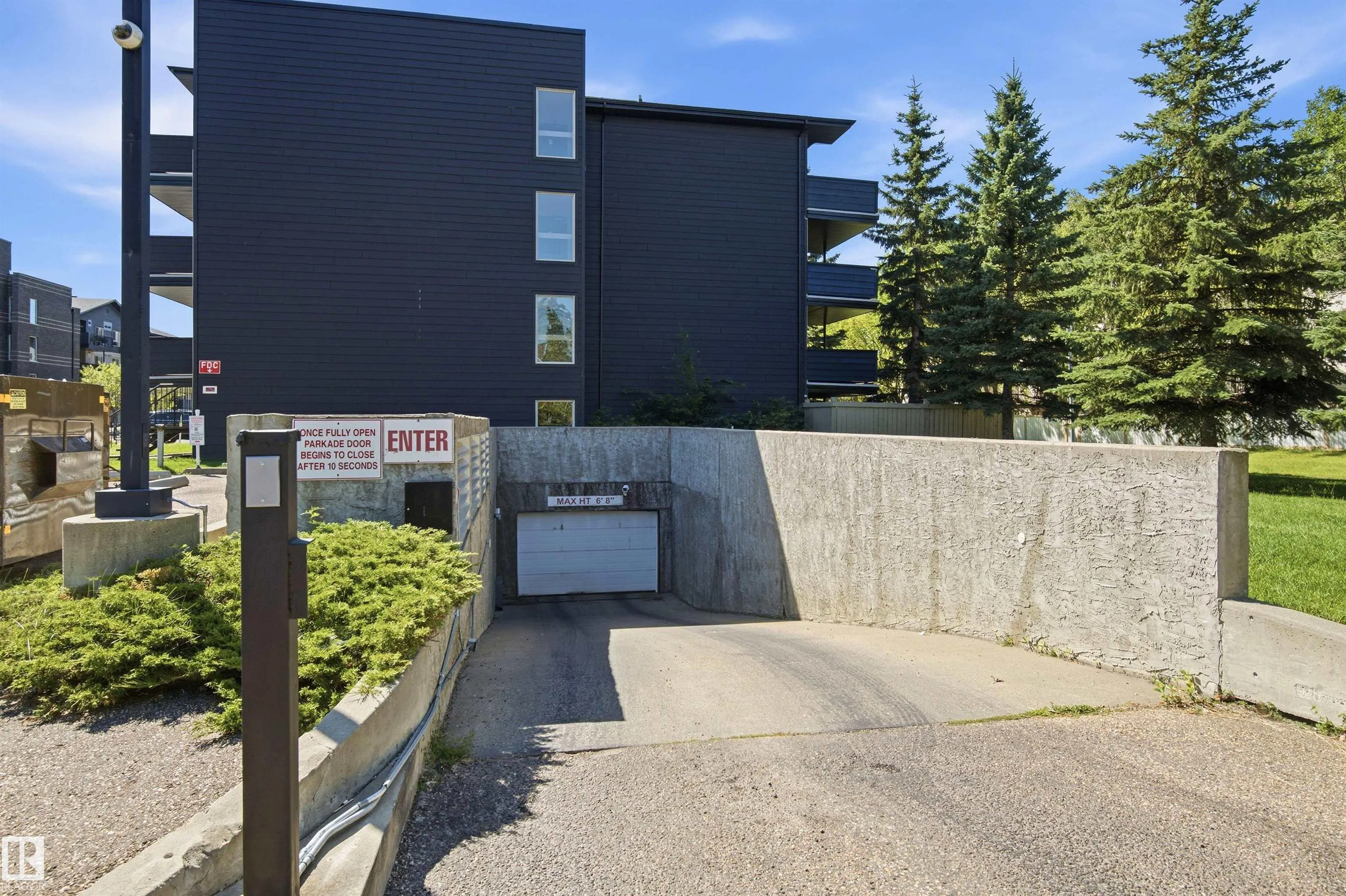 17011 67 Avenue