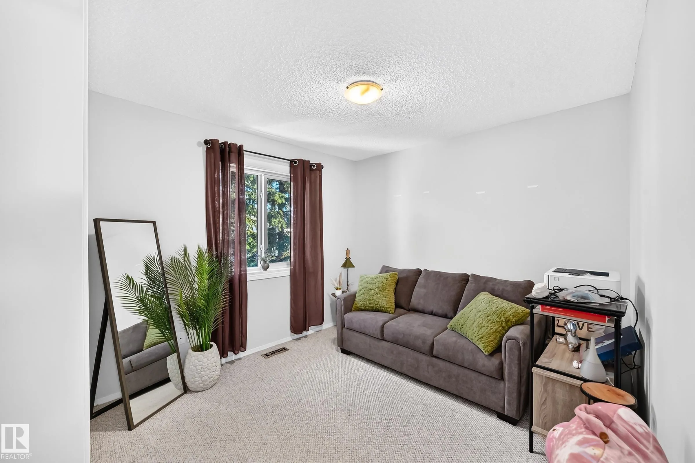 49 COLWILL Boulevard