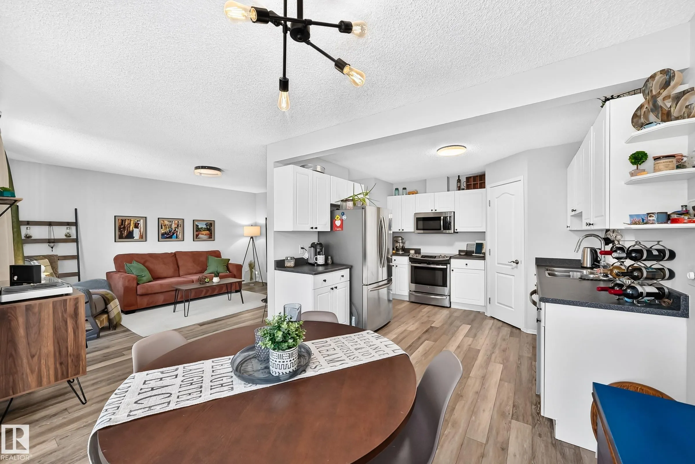 49 COLWILL Boulevard
