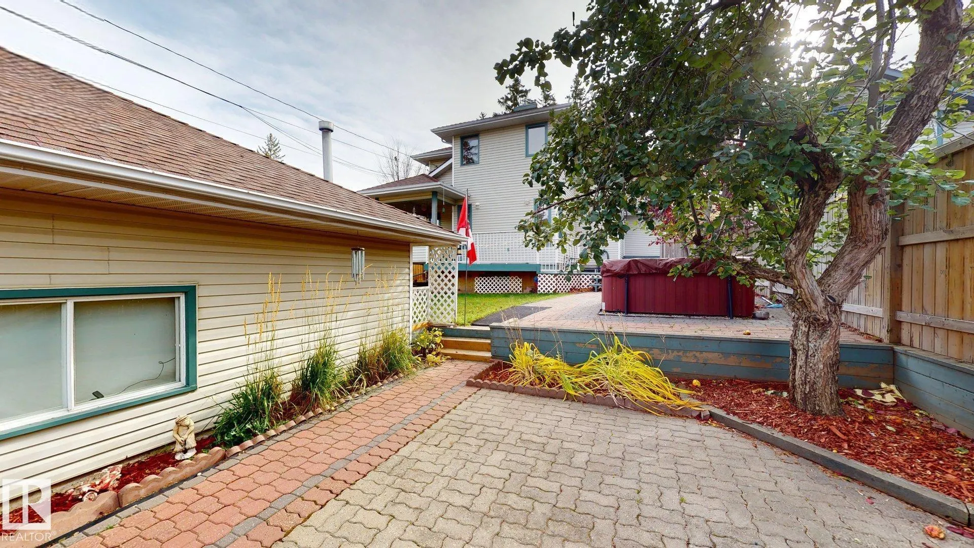 15 BELMONT Drive