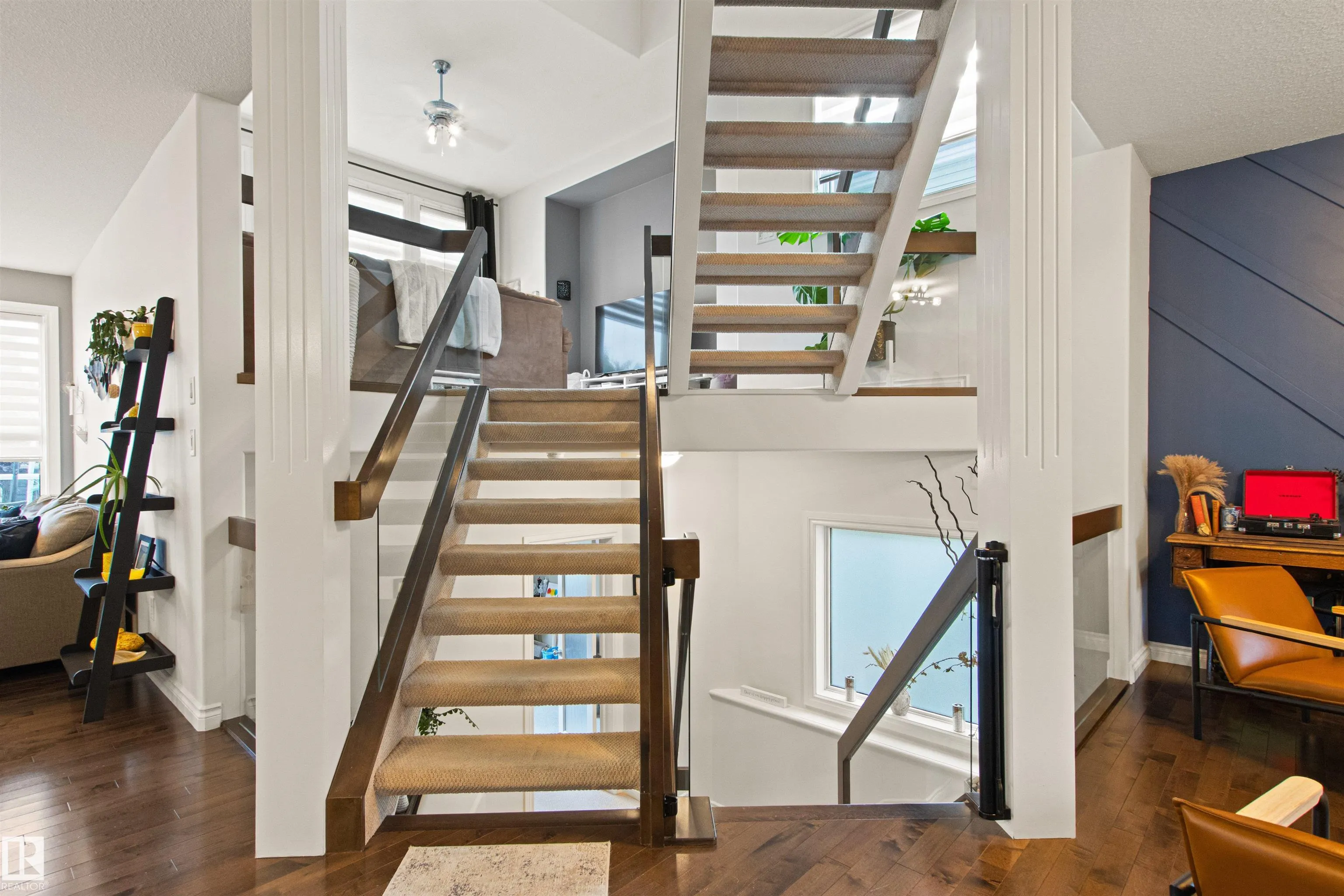 408 CALLAGHAN Court