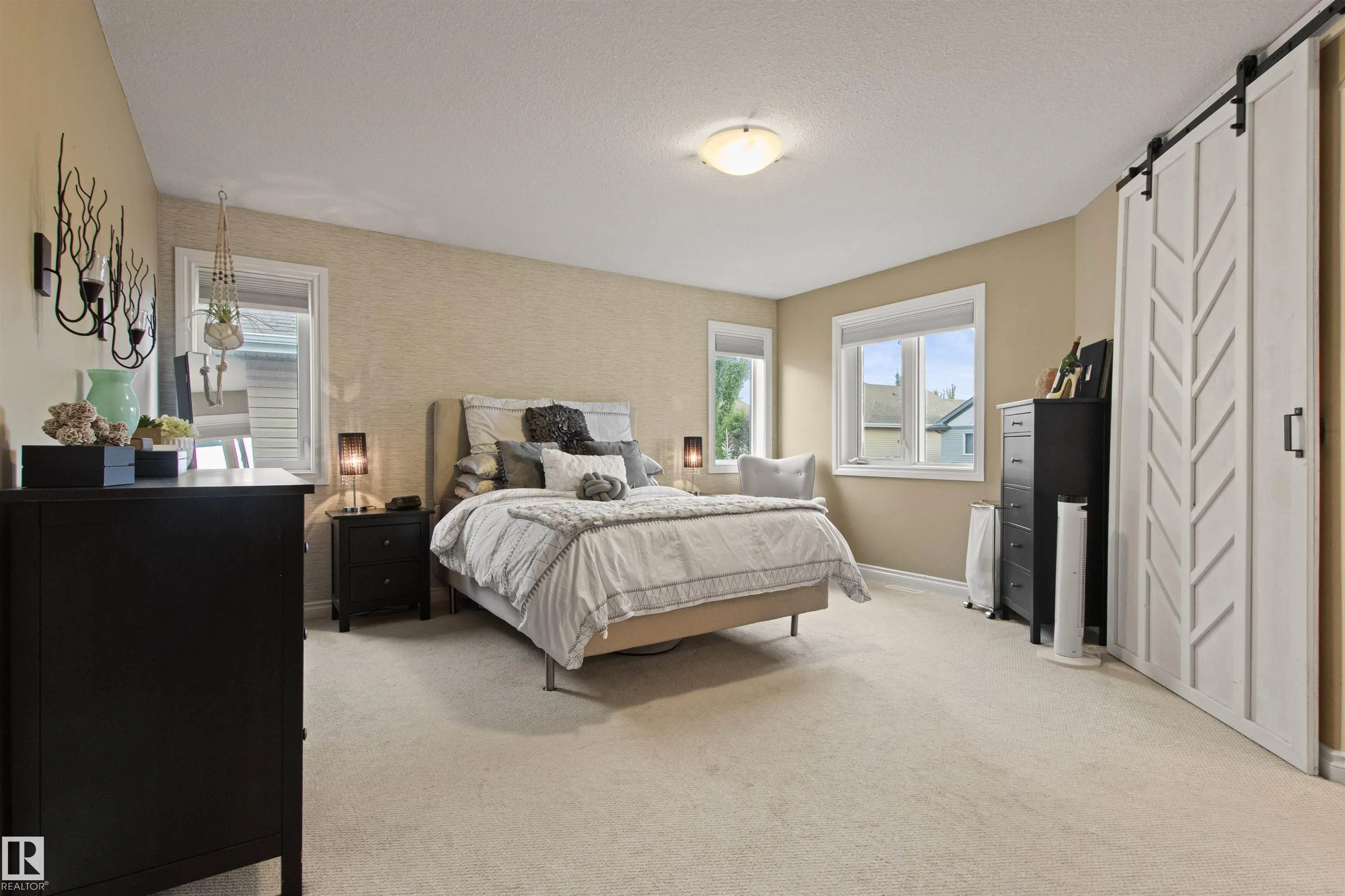 408 CALLAGHAN Court