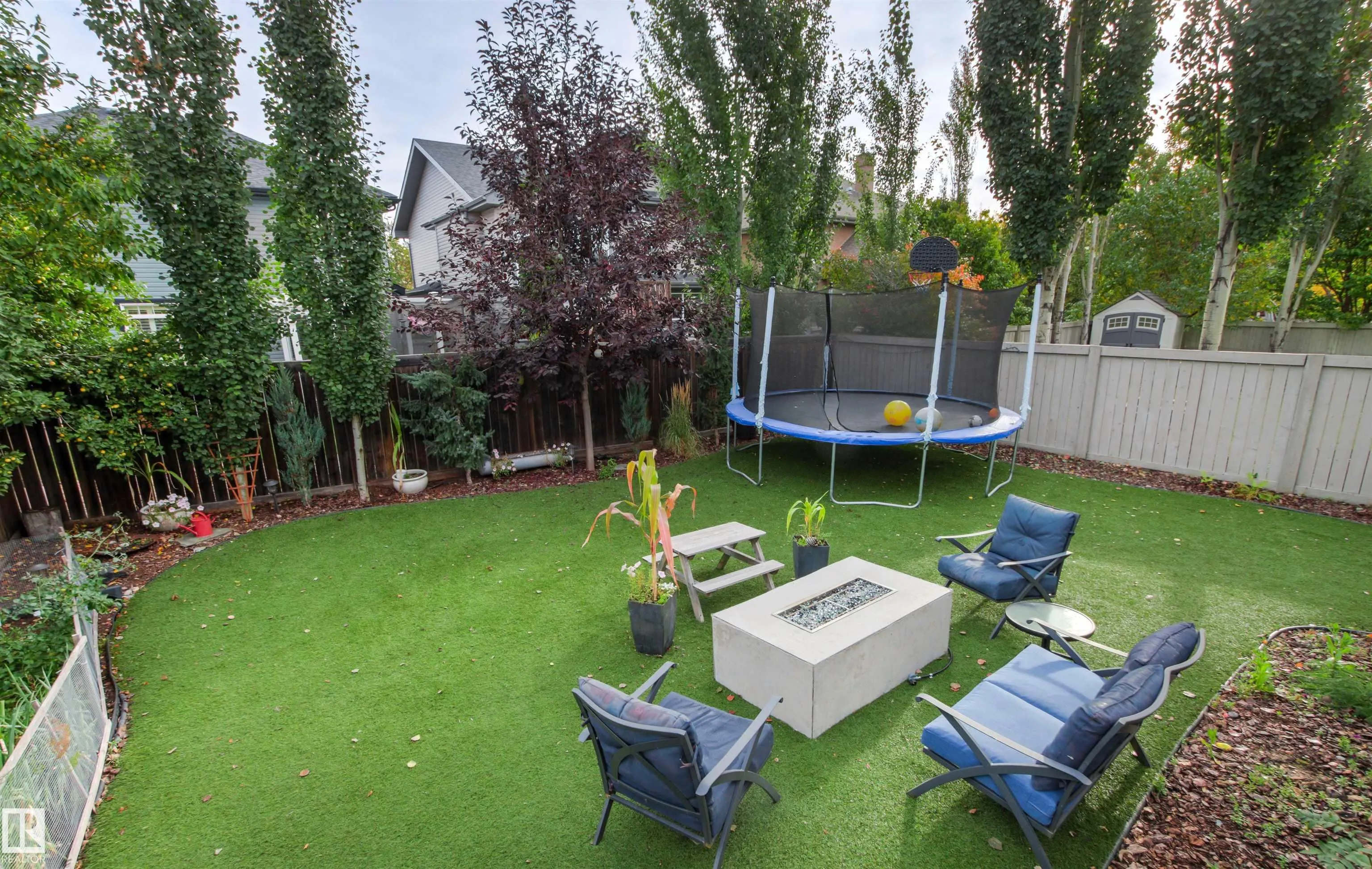 408 CALLAGHAN Court