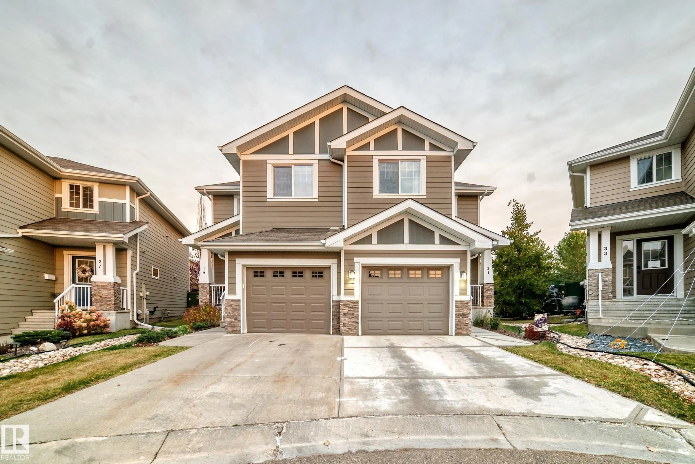 219 CHARLOTTE Way