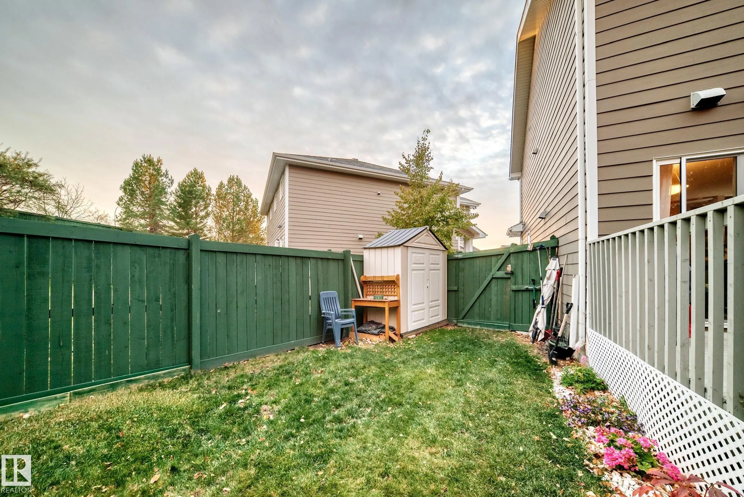 219 CHARLOTTE Way