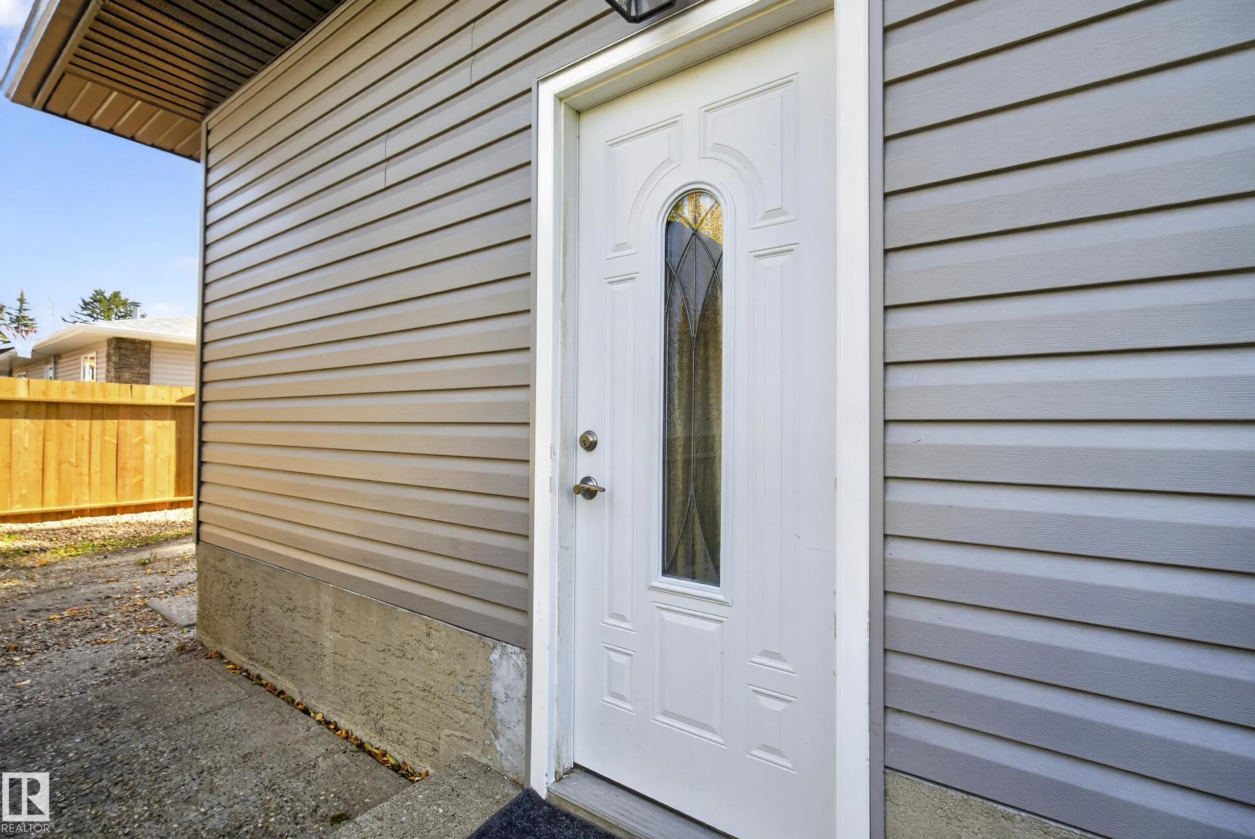 58 PINE Street