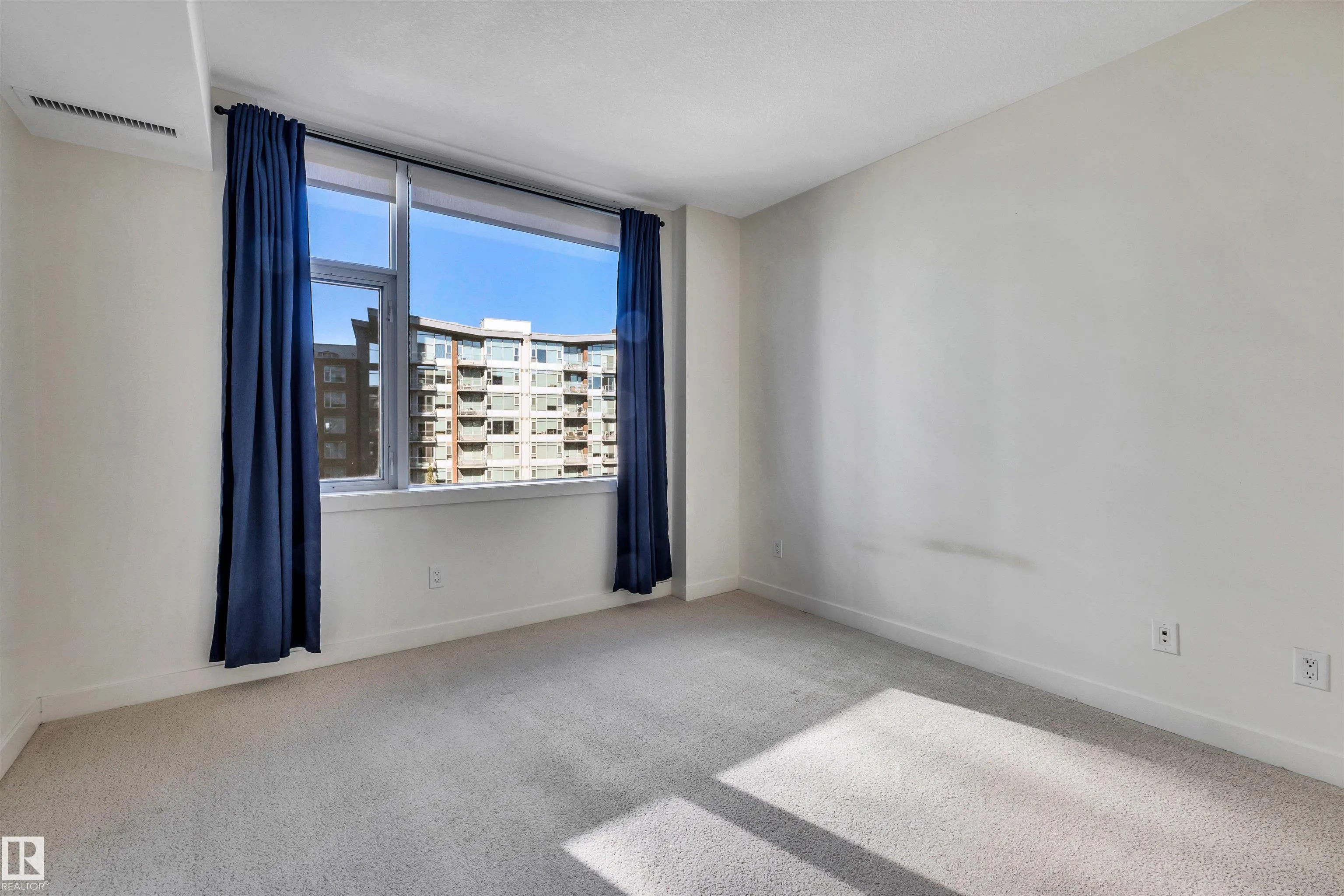 2606 109 Street
