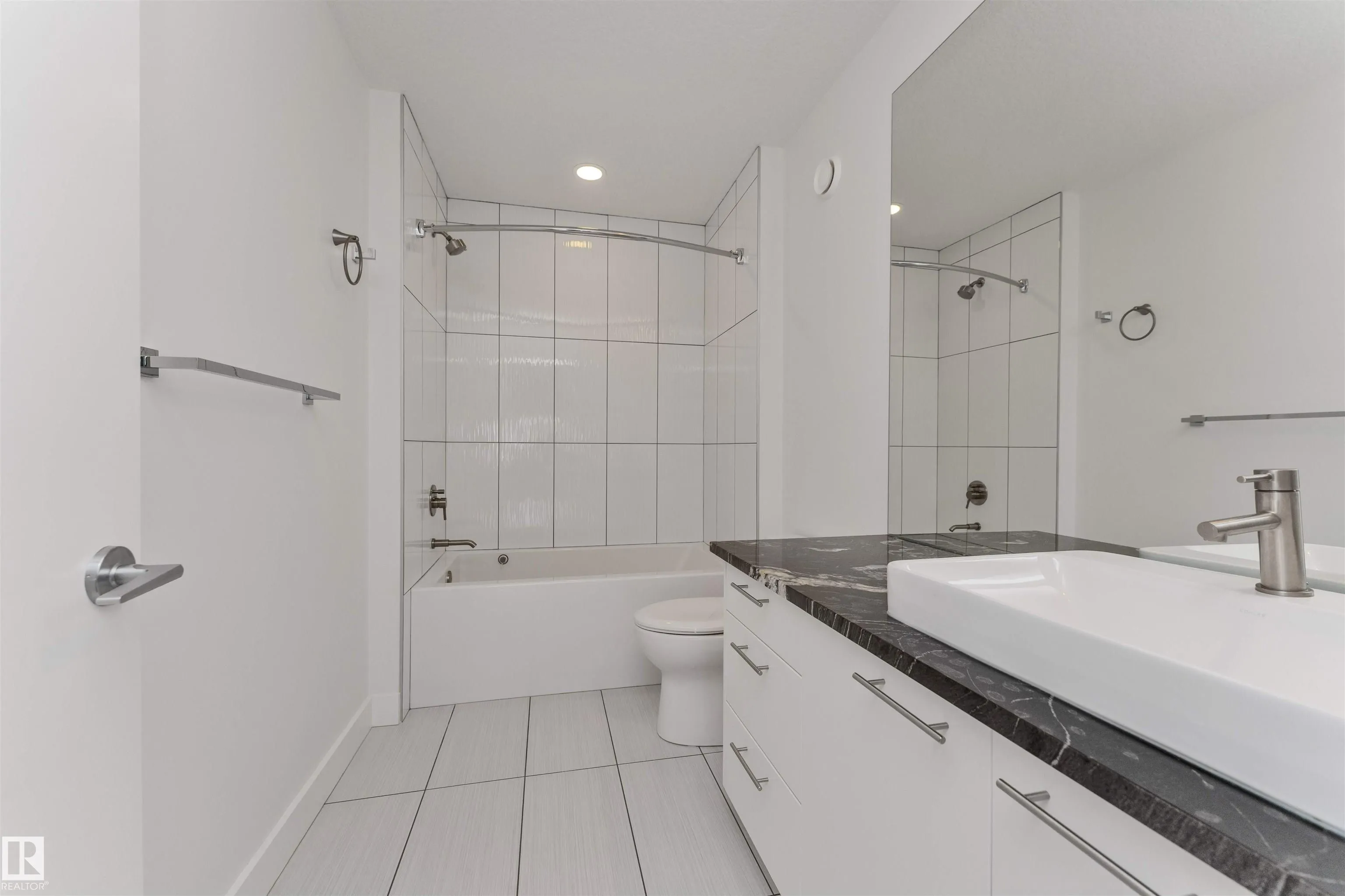 3151 ALLAN Landing