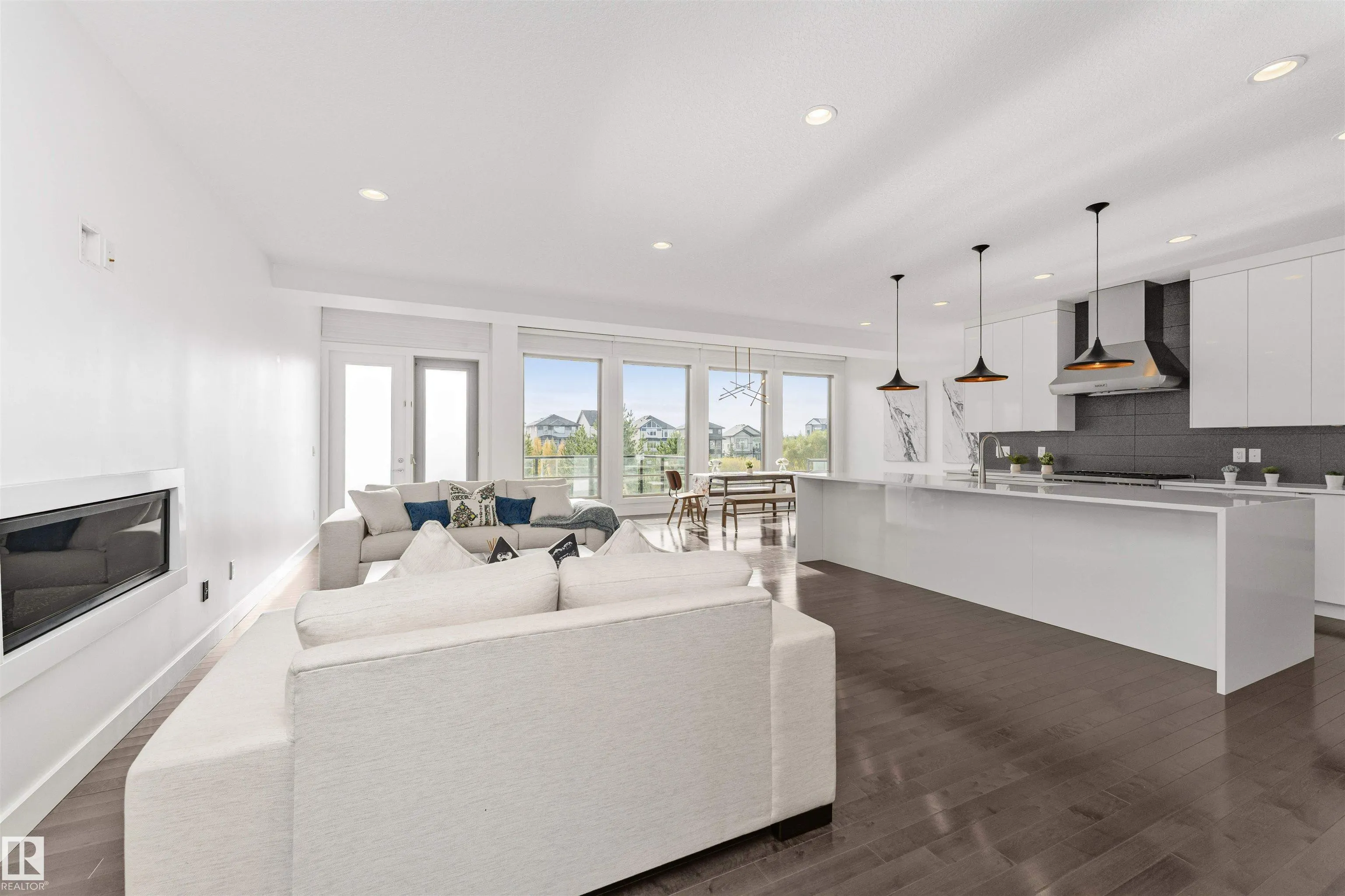 3151 ALLAN Landing