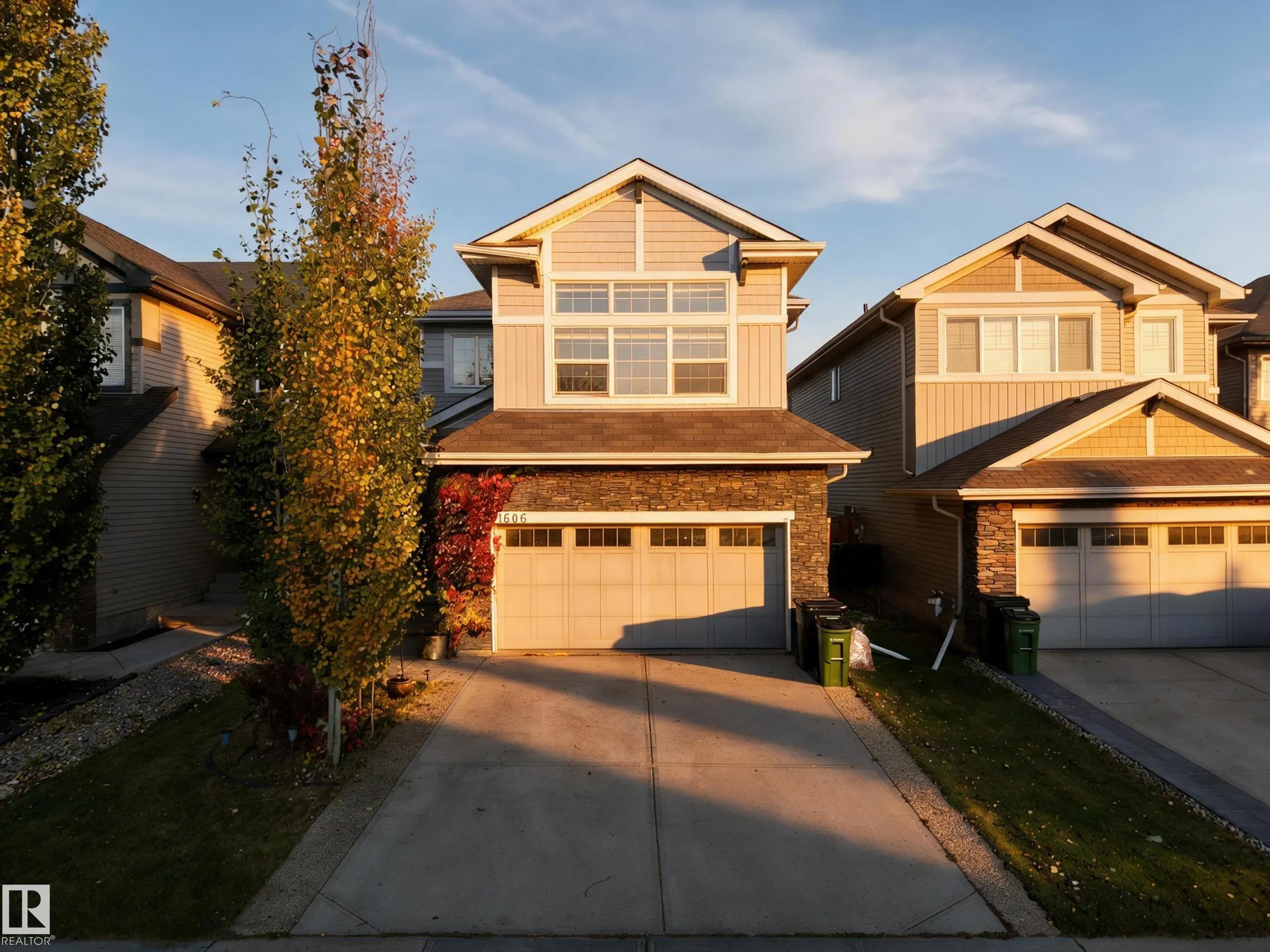 1606 CHAPMAN Way