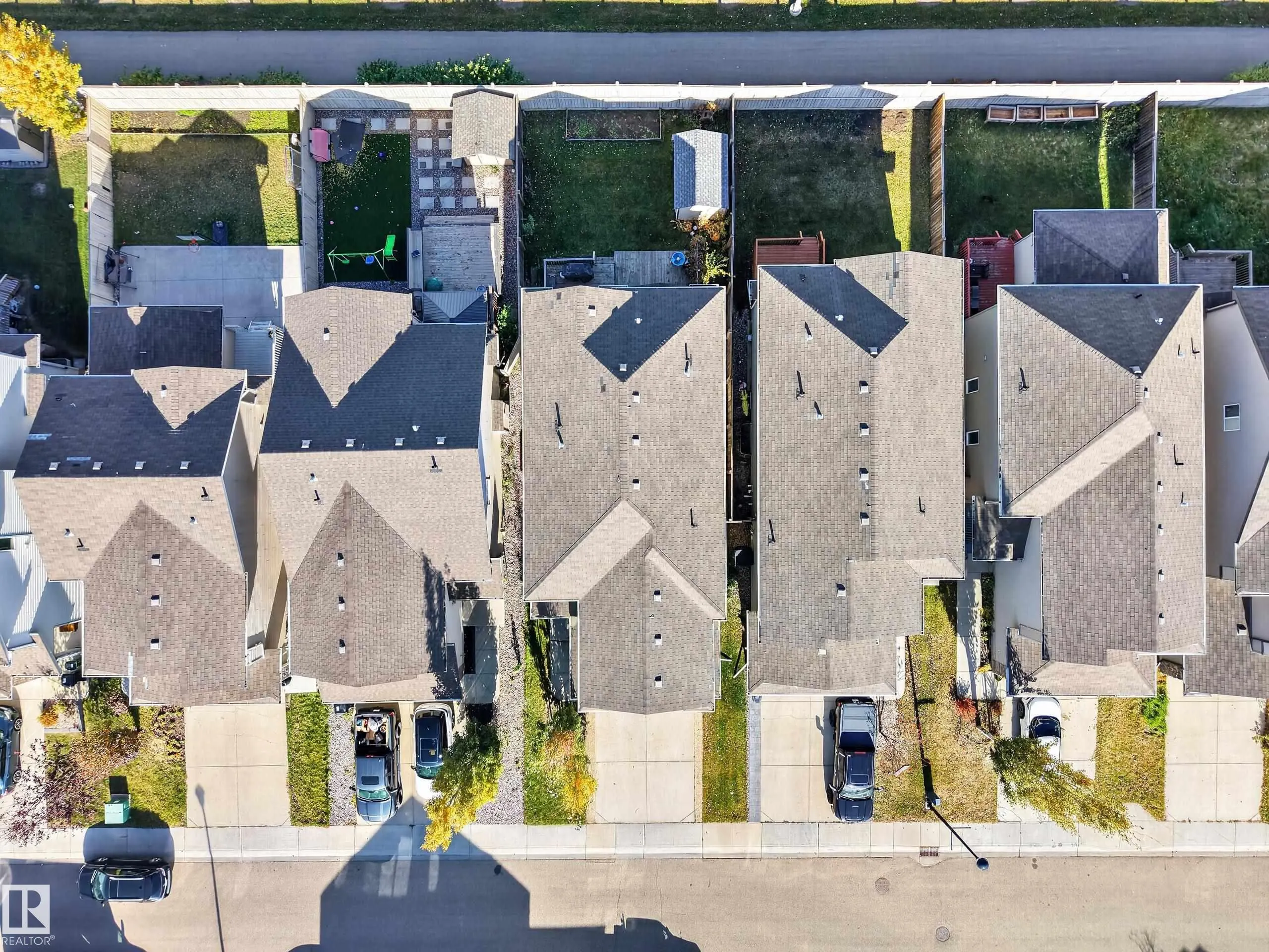 1606 CHAPMAN Way