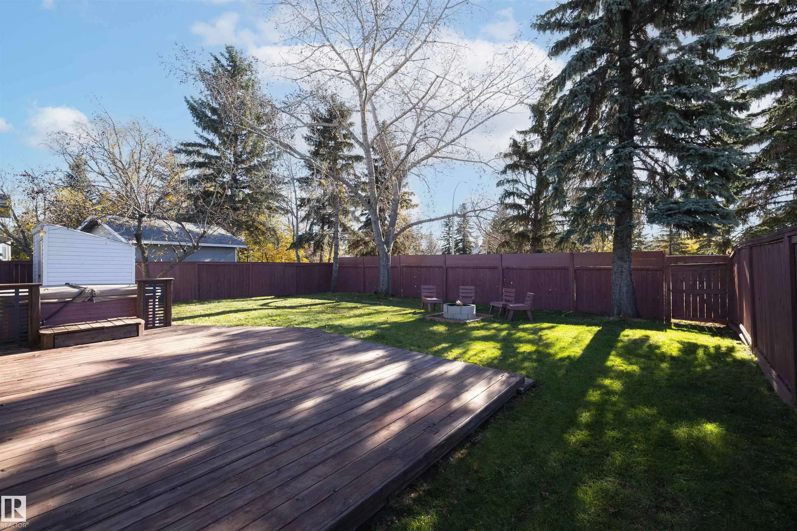 10563 35 AVE
